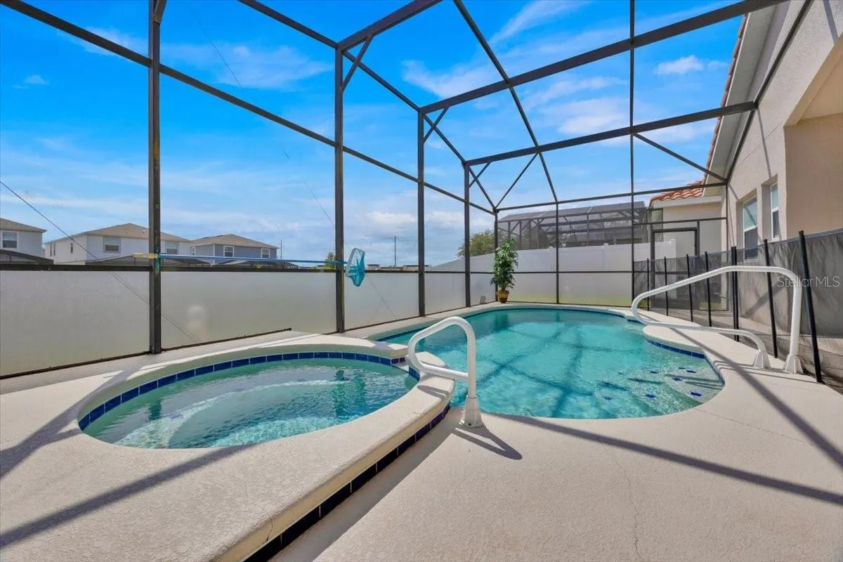 621 TUSCAN HILLS BLVD