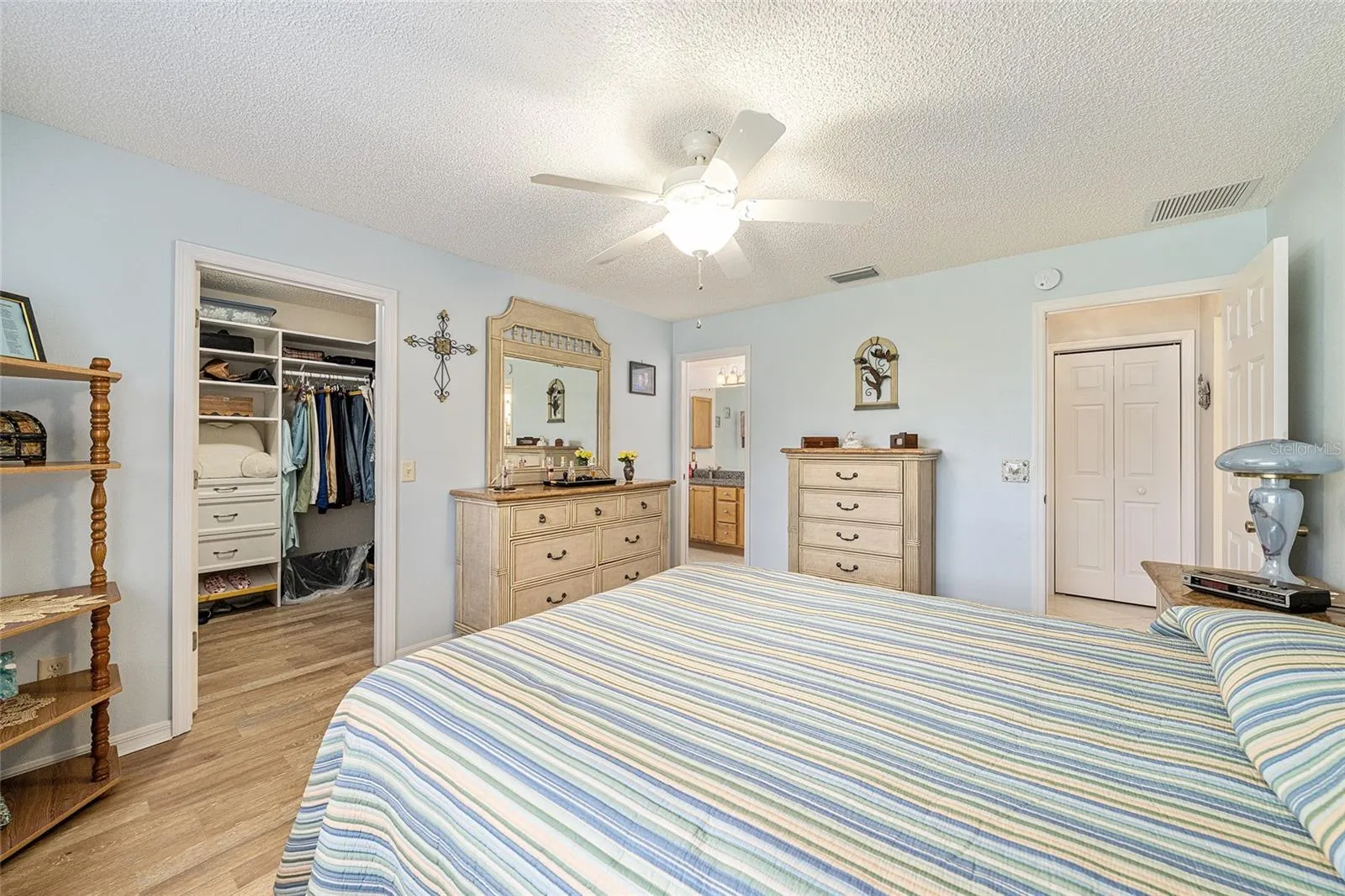 1258 WEATON CT