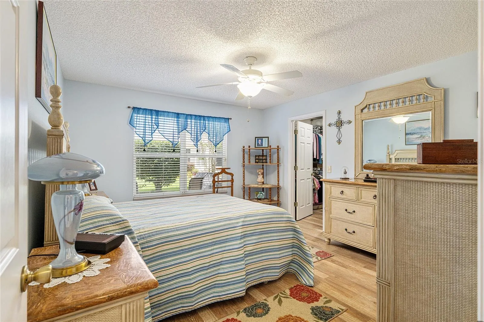 1258 WEATON CT