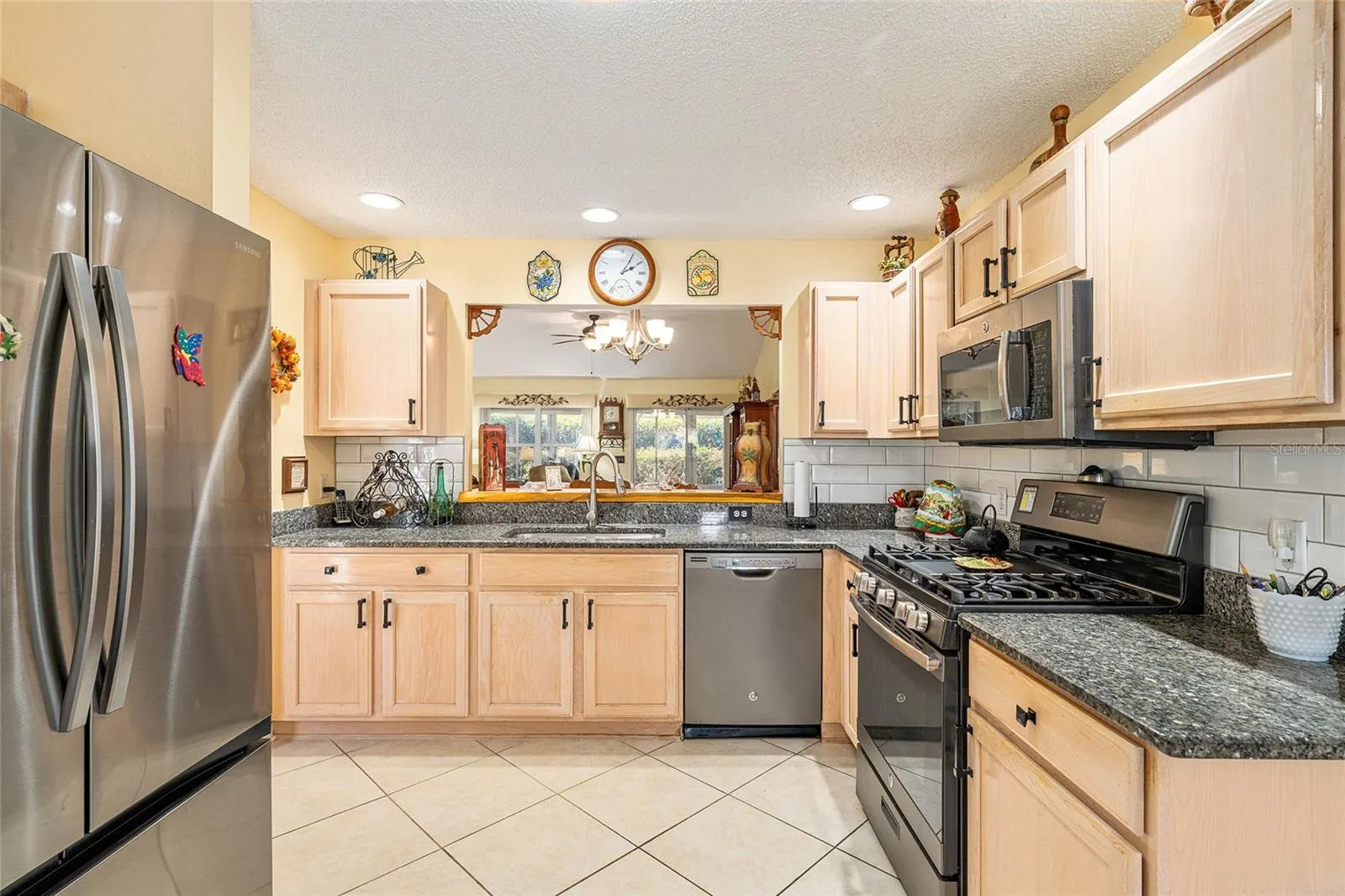 1258 WEATON CT