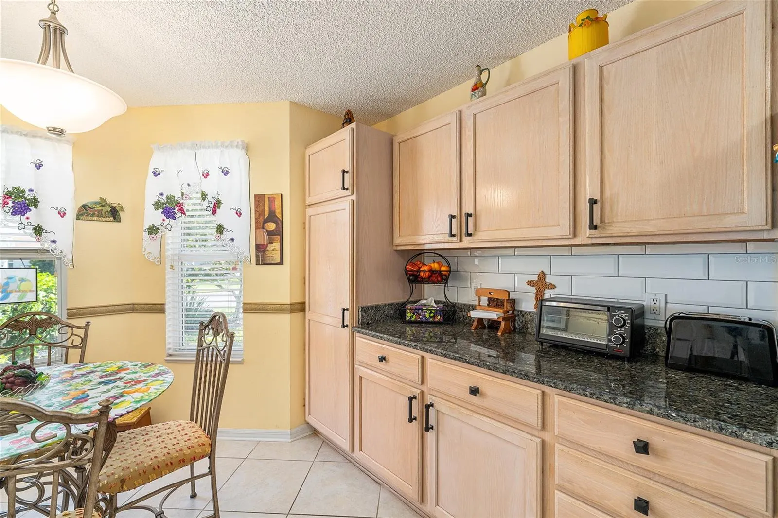 1258 WEATON CT