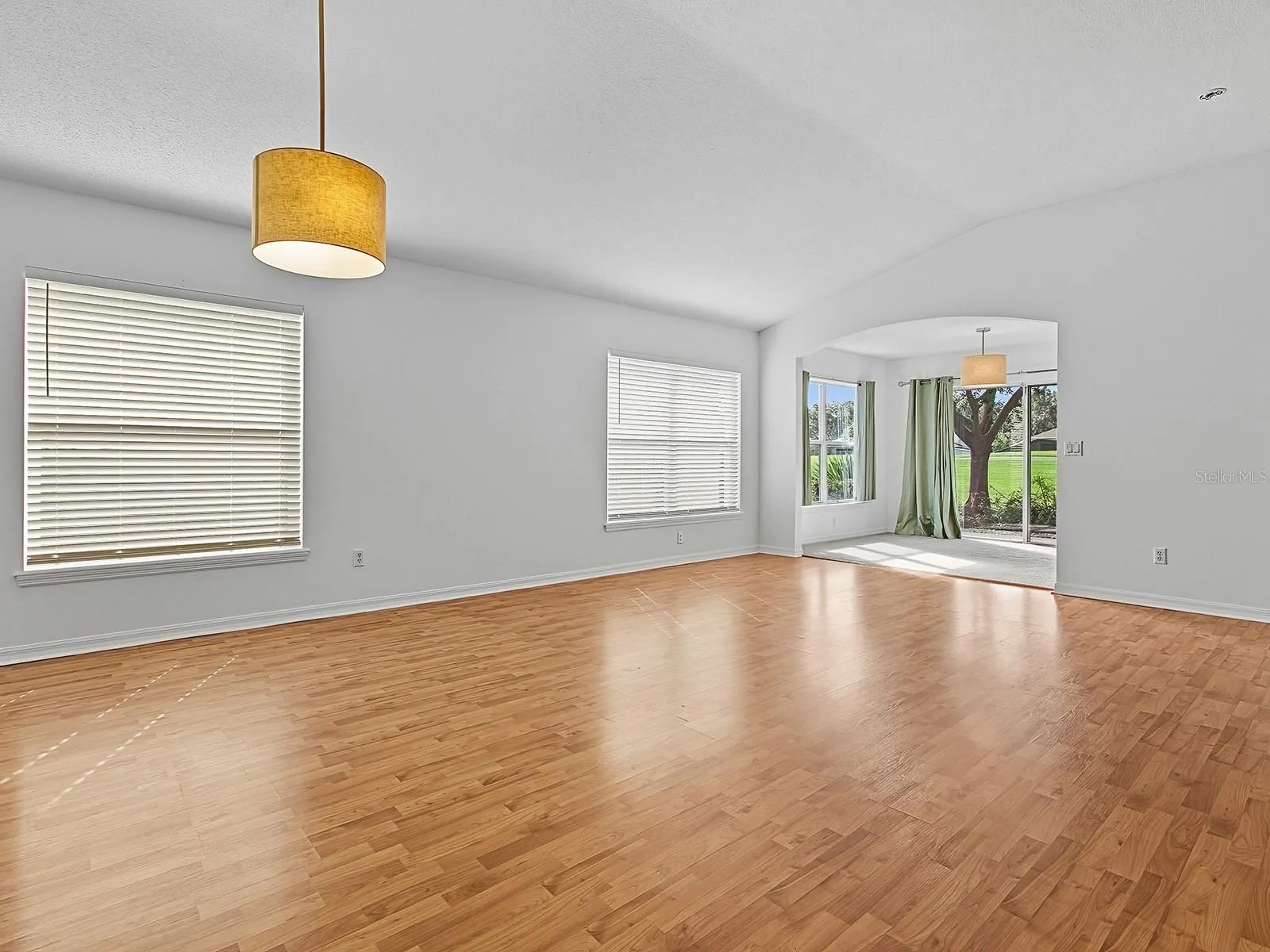 3016 ANDOVER CT