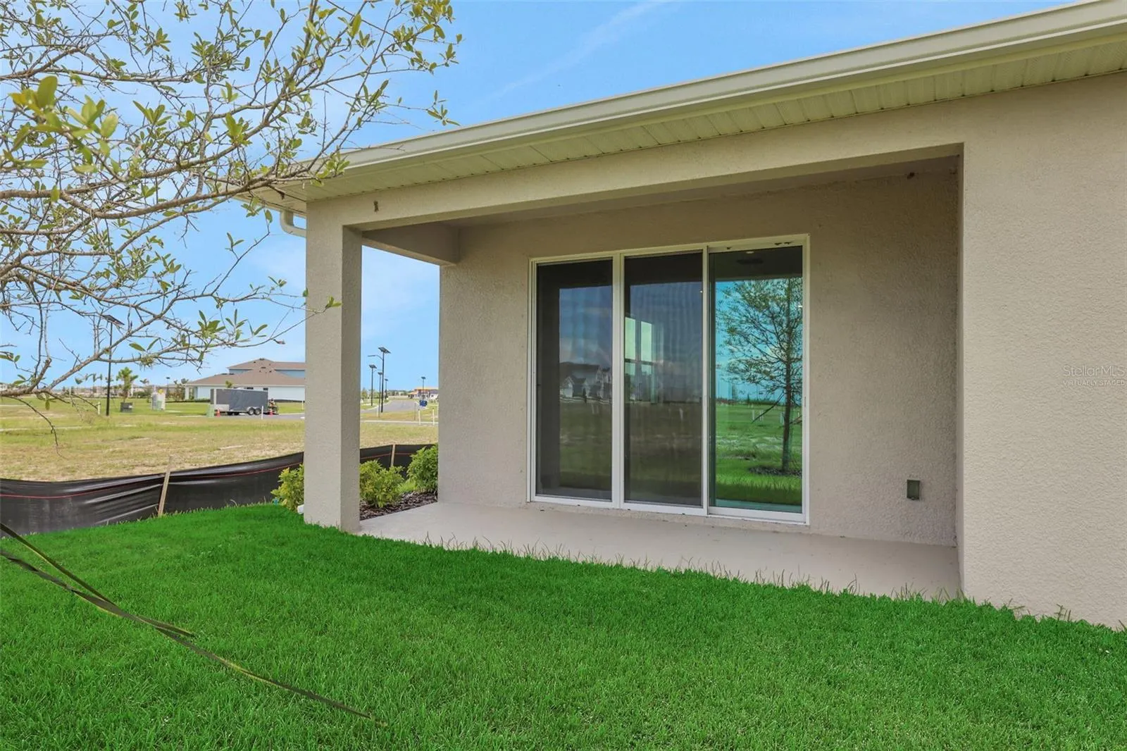 7583 SEA OAK CT