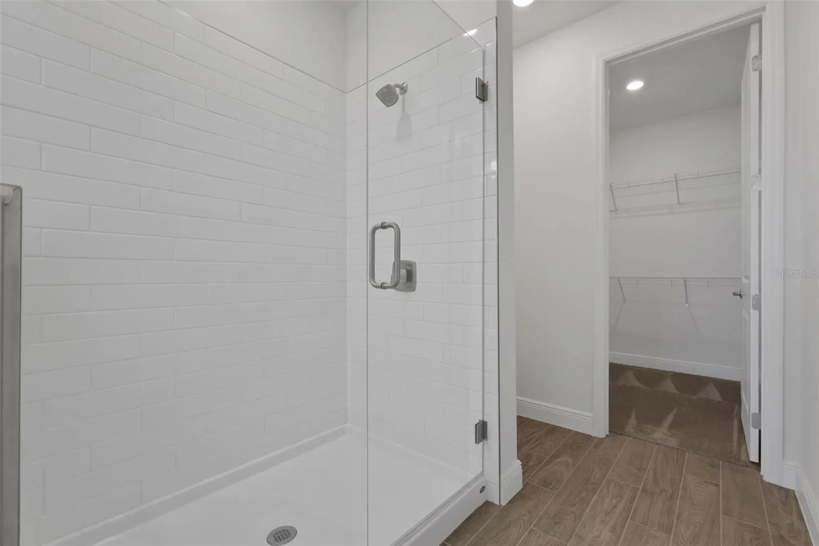 7583 SEA OAK CT