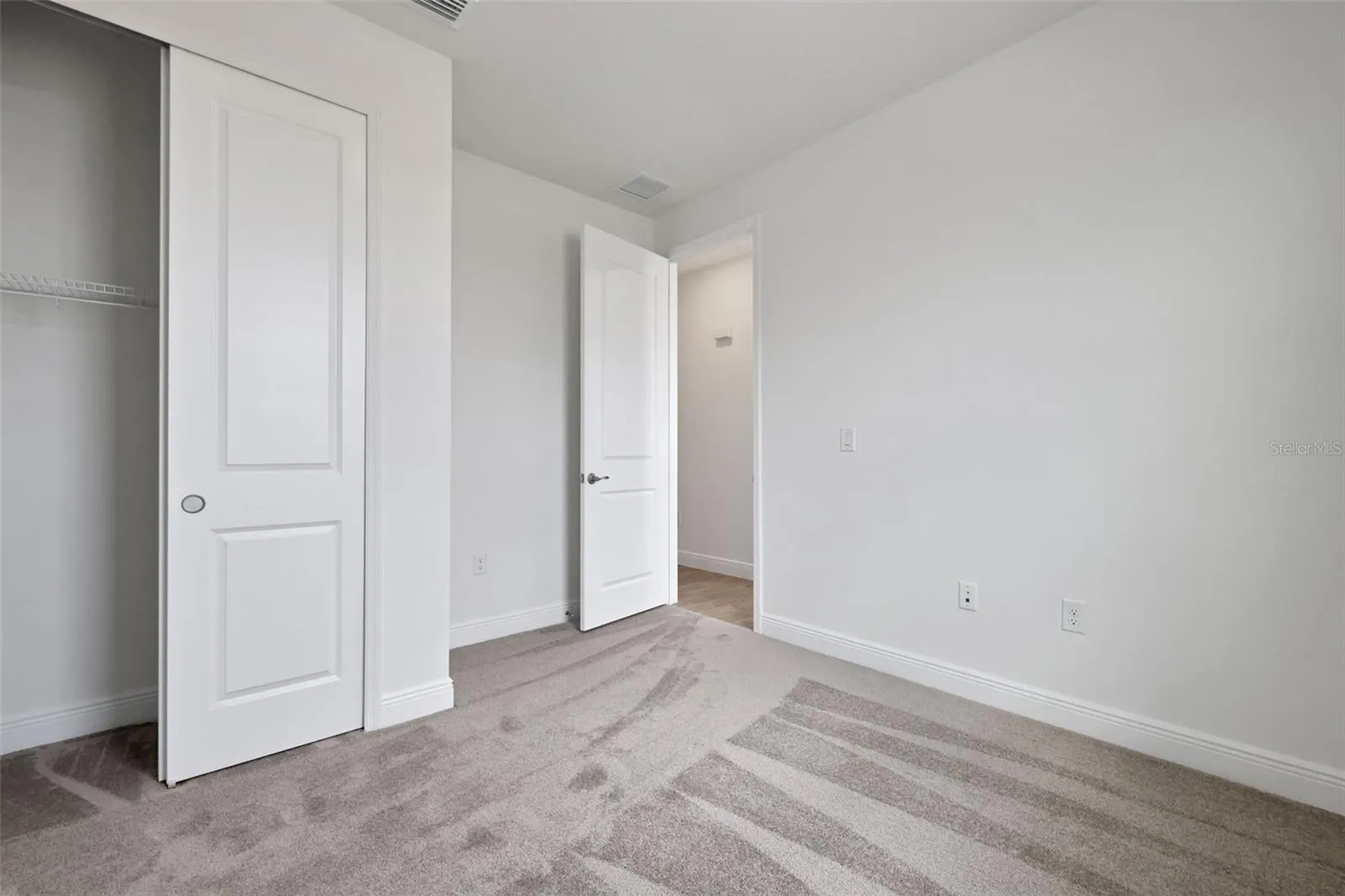 7583 SEA OAK CT