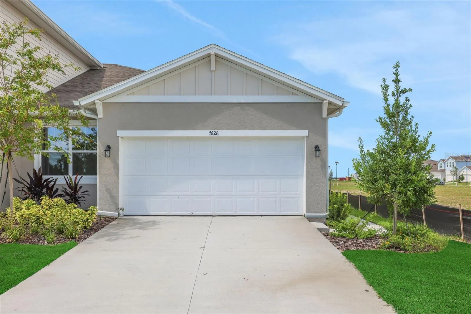 7583 SEA OAK CT