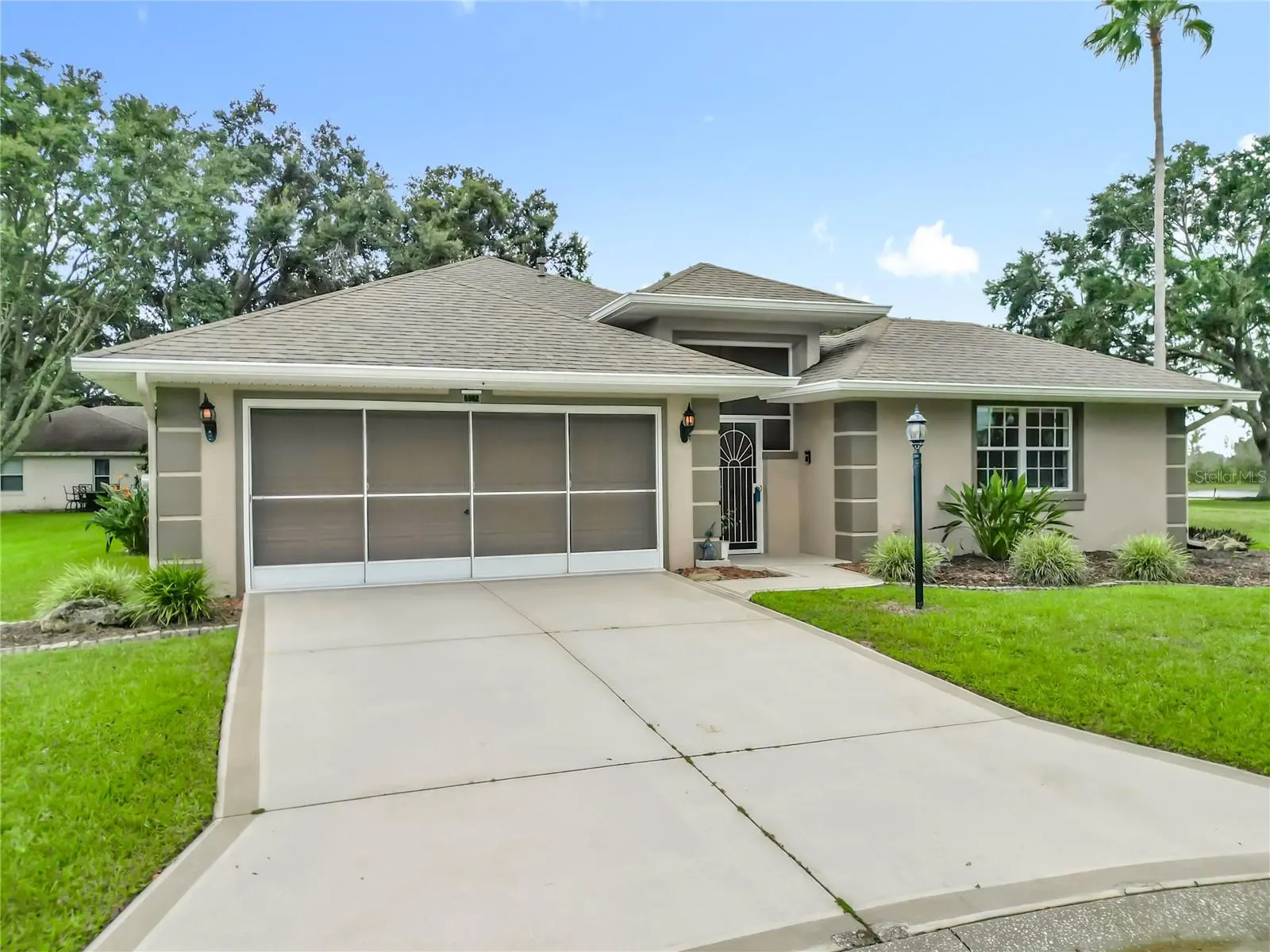 5902 PRINCESS DIANA CT