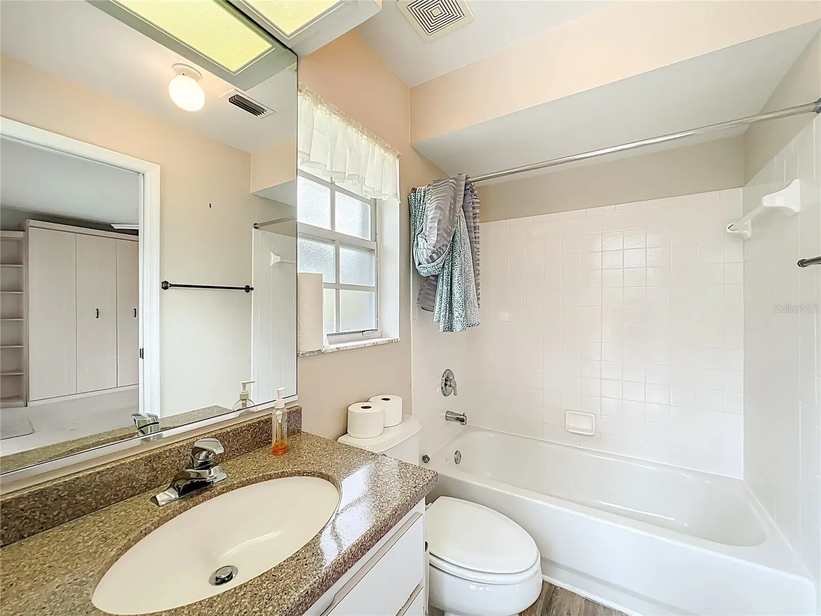 5902 PRINCESS DIANA CT