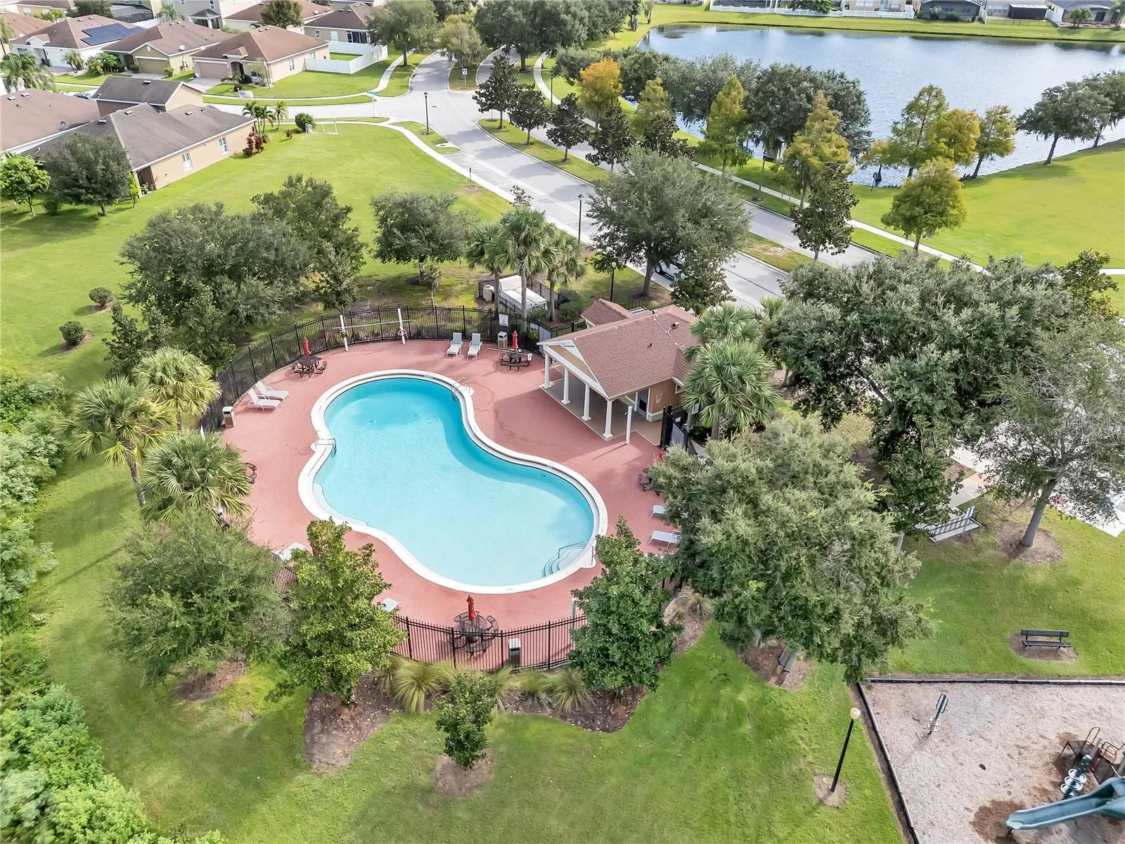 4740 ROCKVALE DR