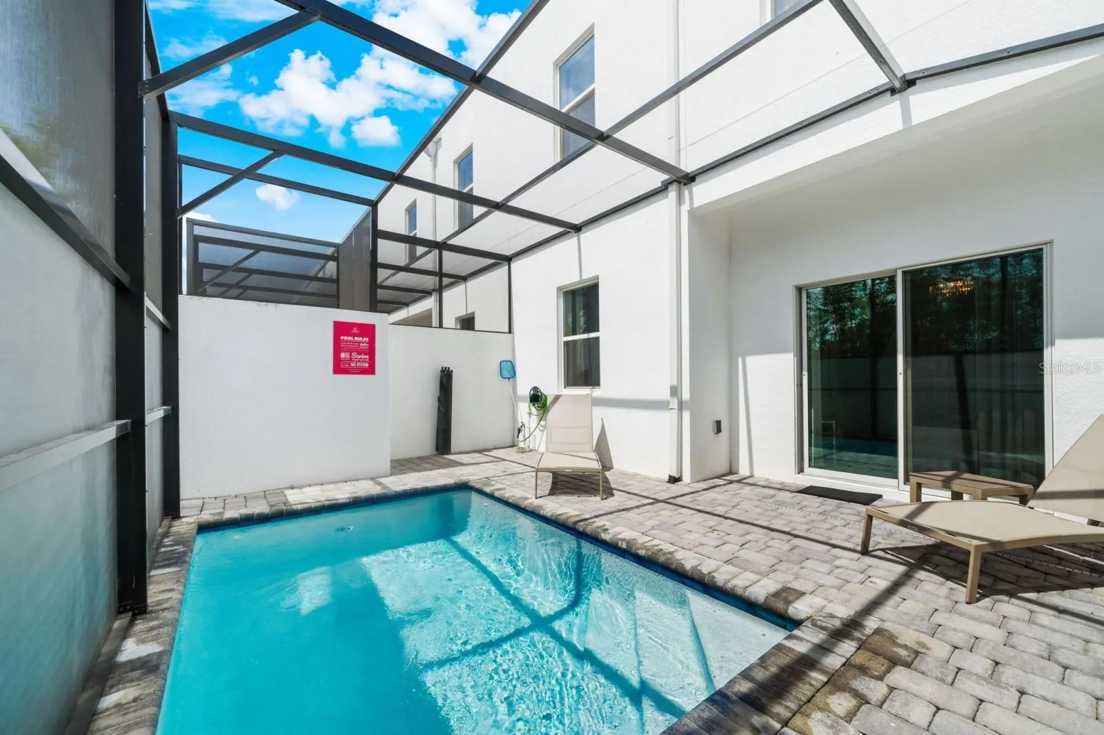 384 FAMAGUSTA DR