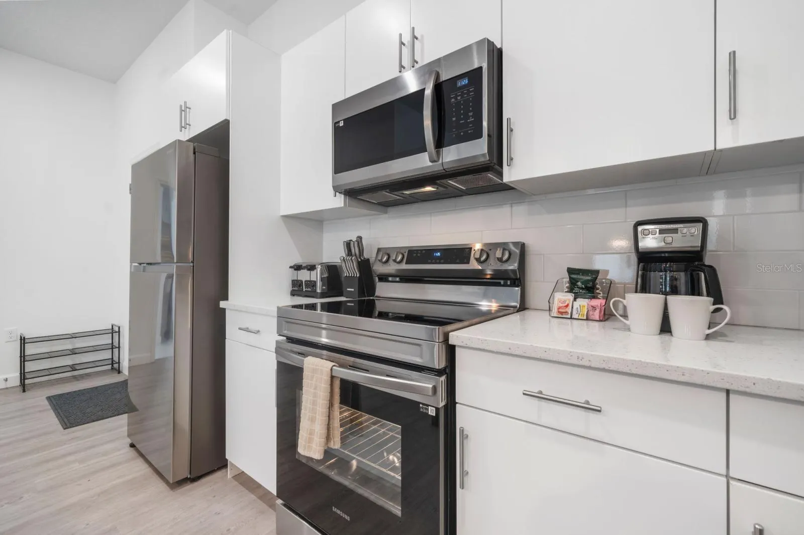 384 FAMAGUSTA DR