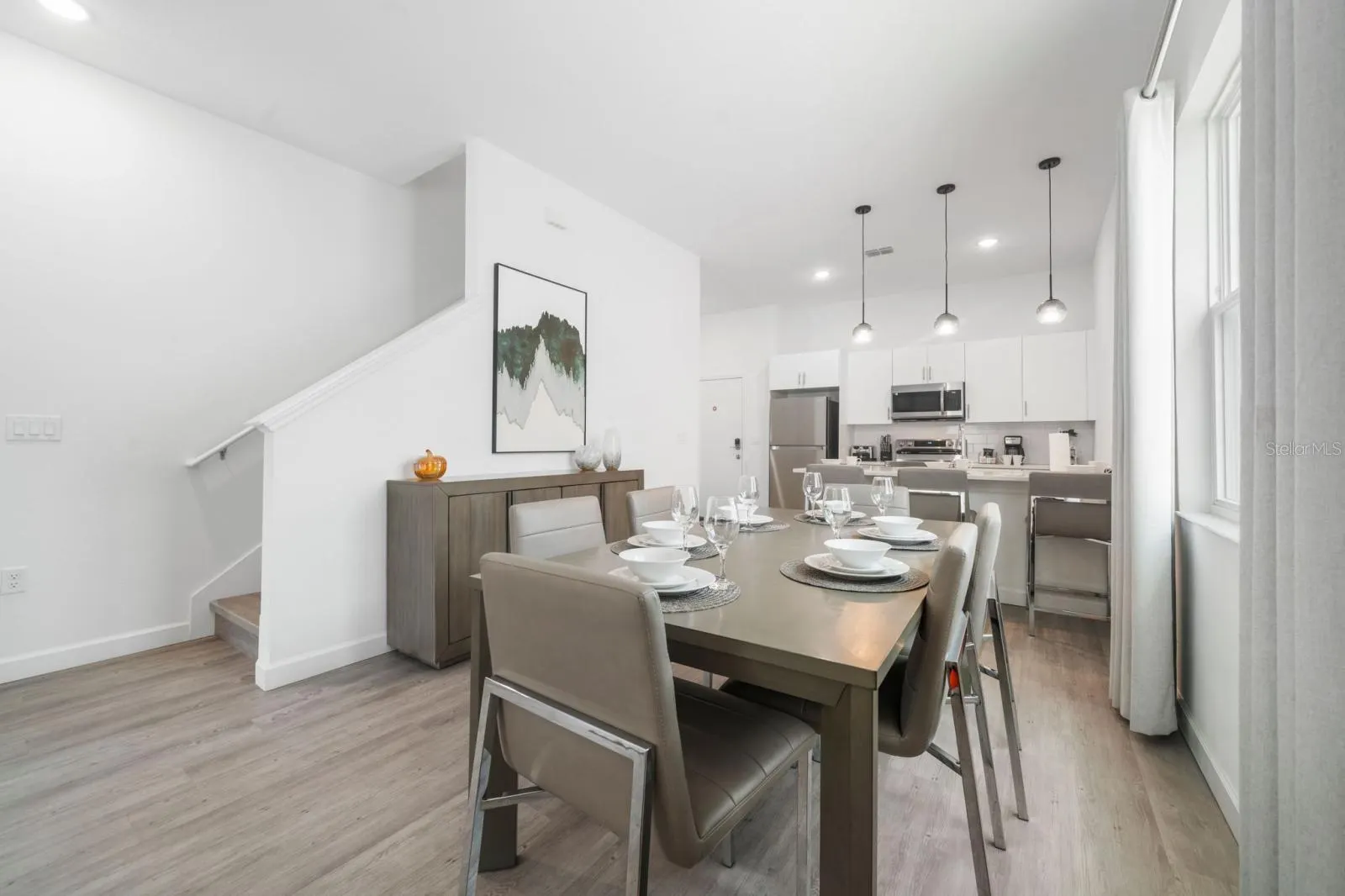 384 FAMAGUSTA DR