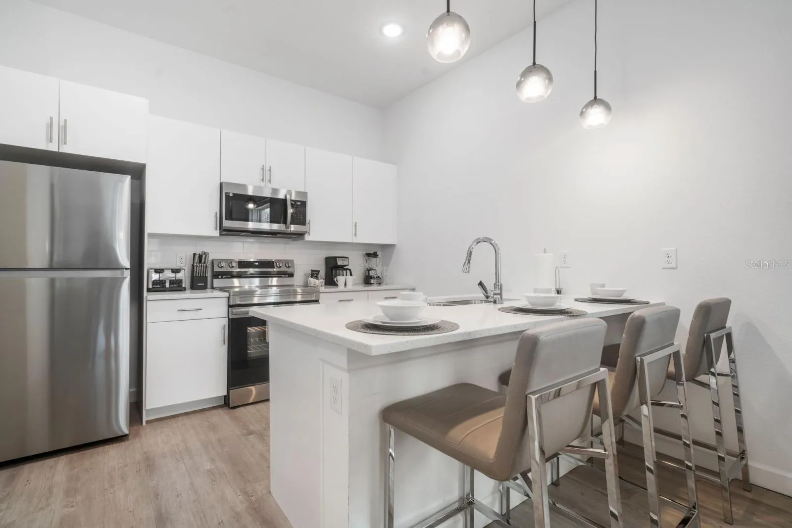 384 FAMAGUSTA DR