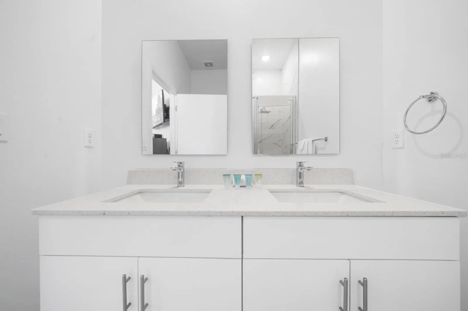 384 FAMAGUSTA DR