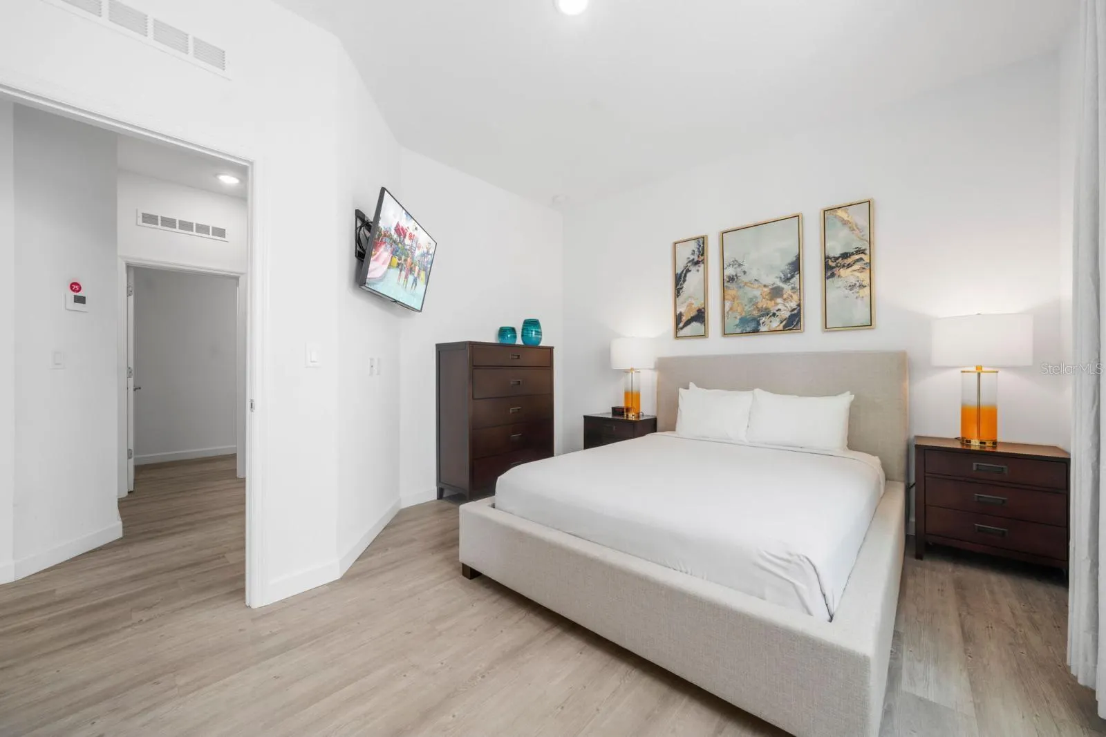 384 FAMAGUSTA DR