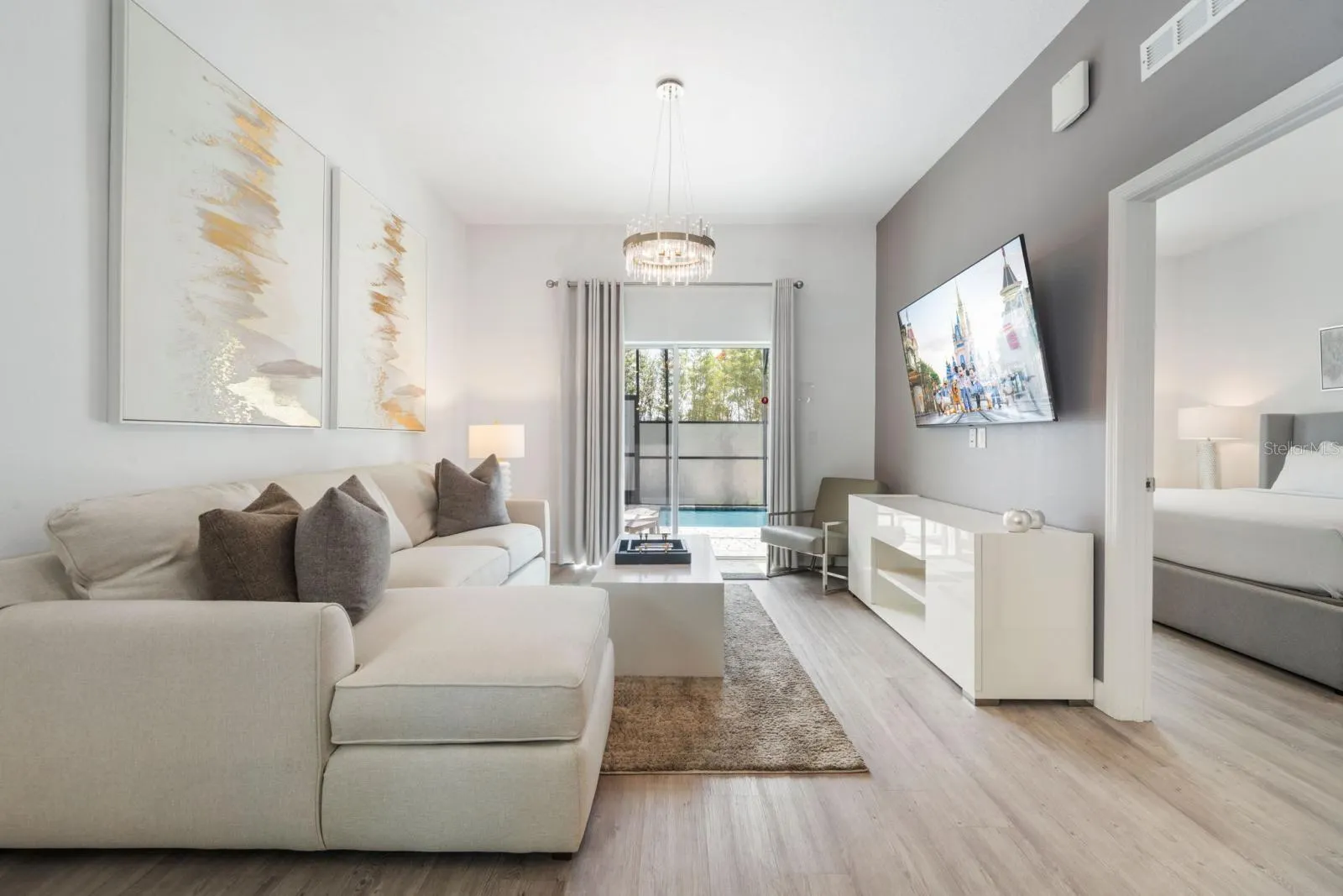 384 FAMAGUSTA DR