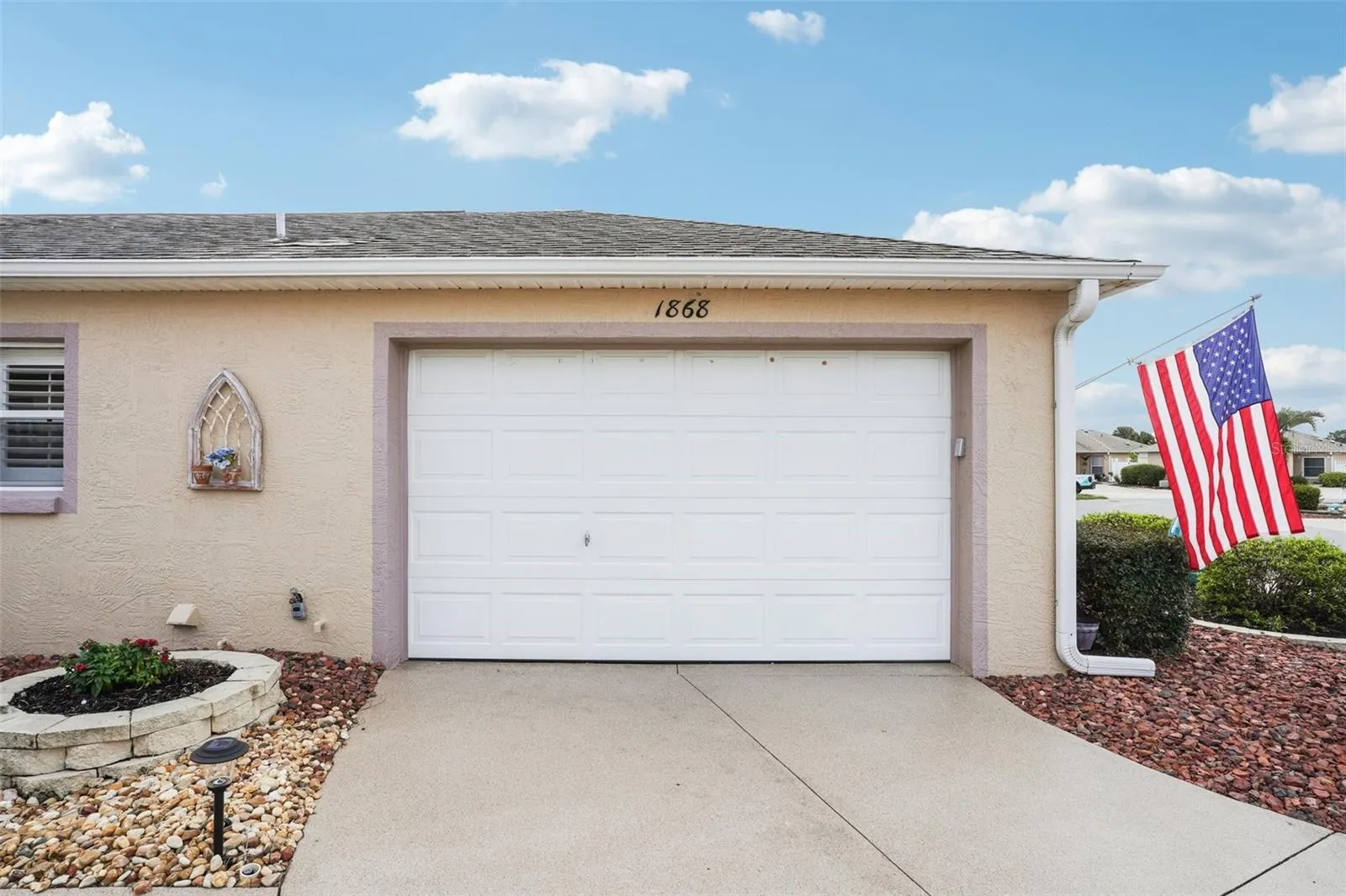 1868 DALTON DR