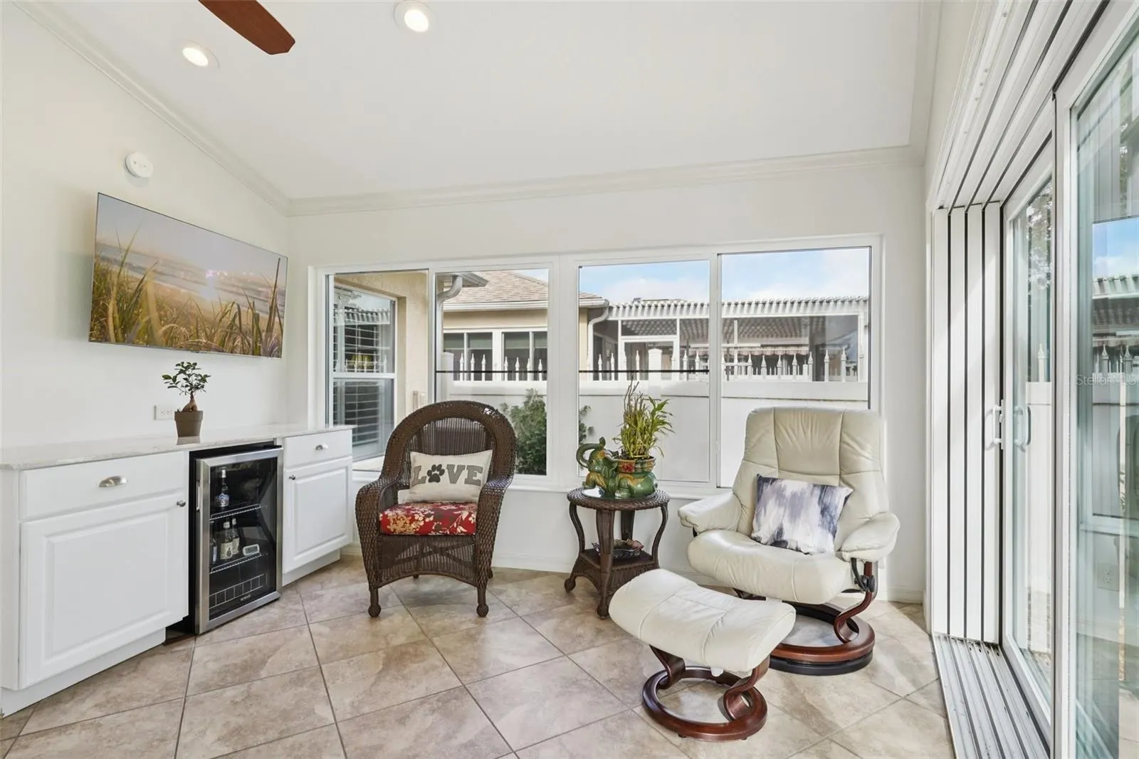 1868 DALTON DR