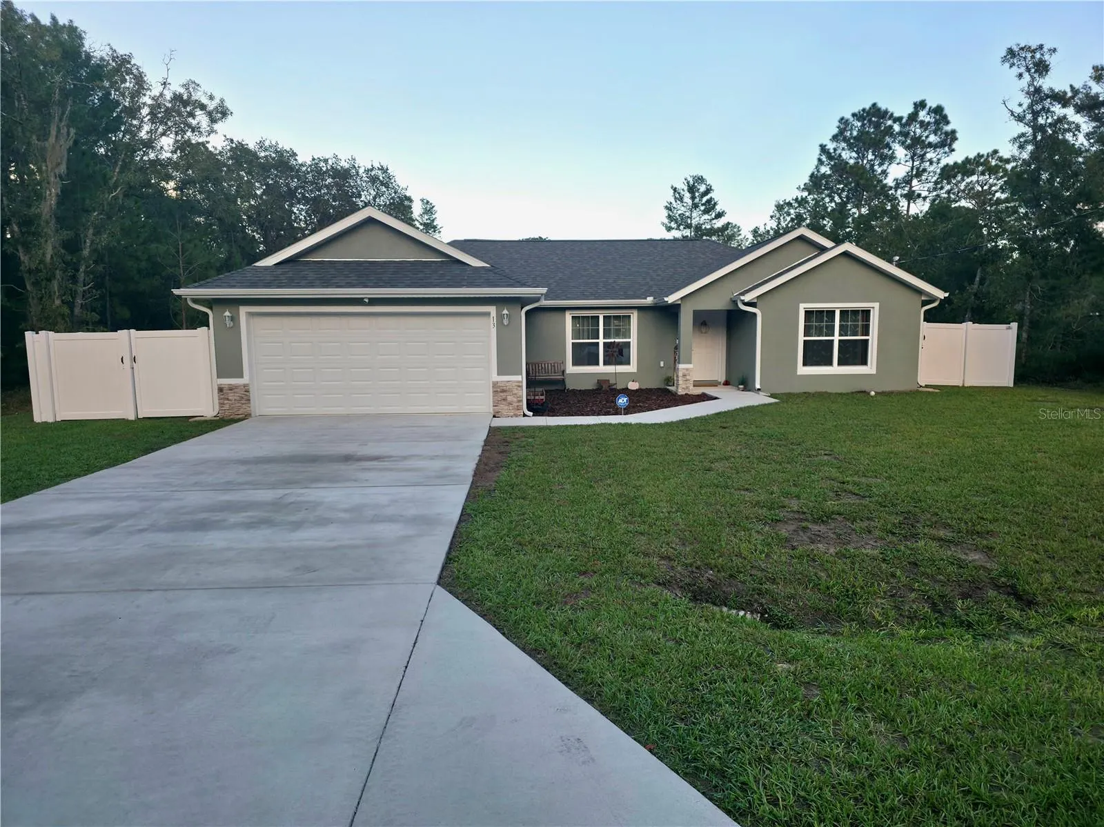13 FISHER LN TRK