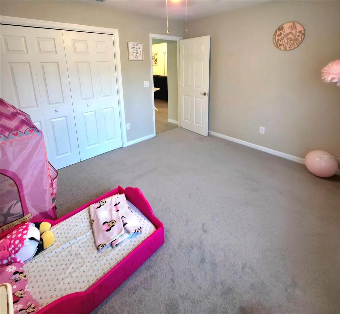 13 FISHER LN TRK