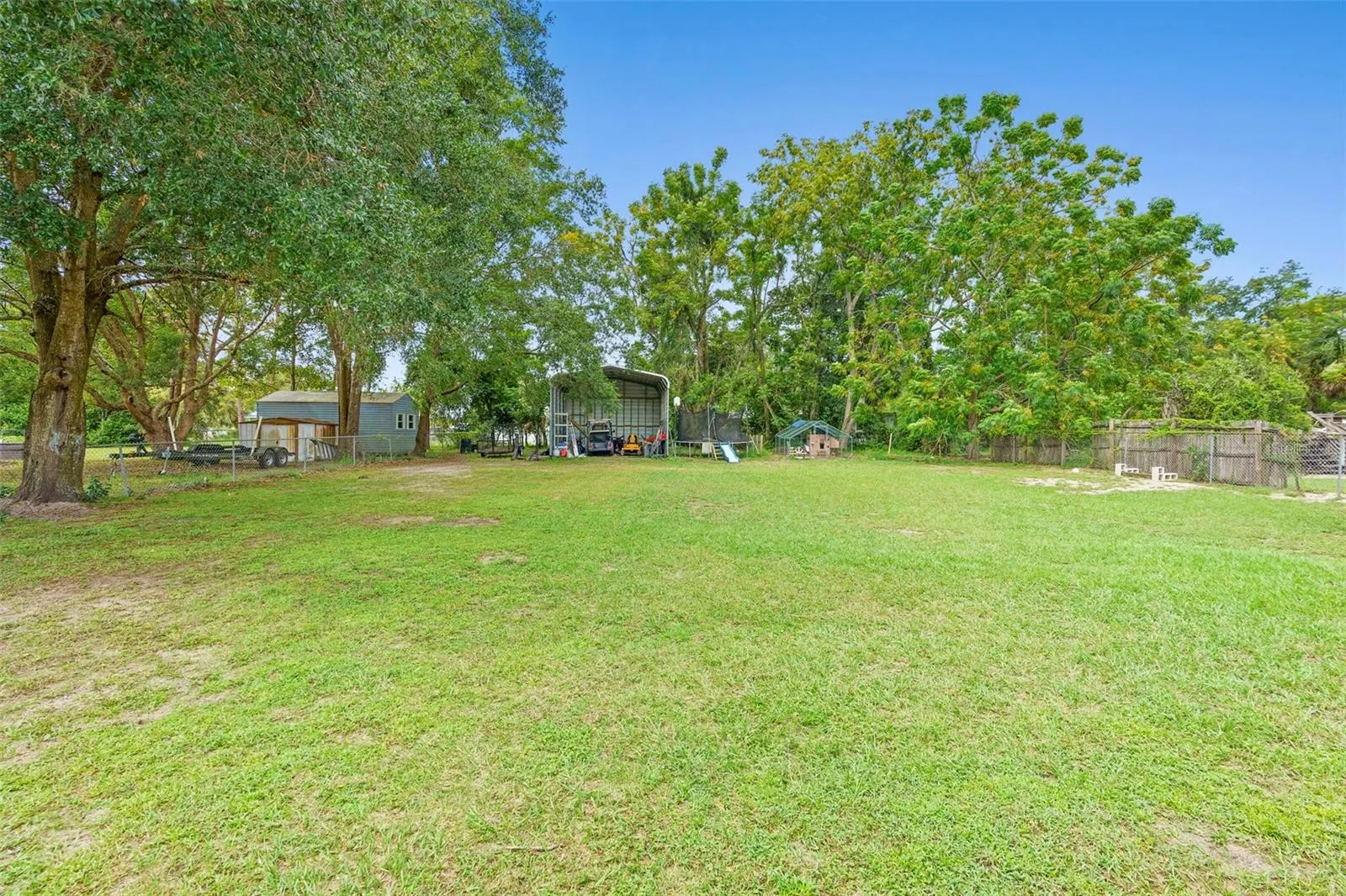 408 CENTURY AVE