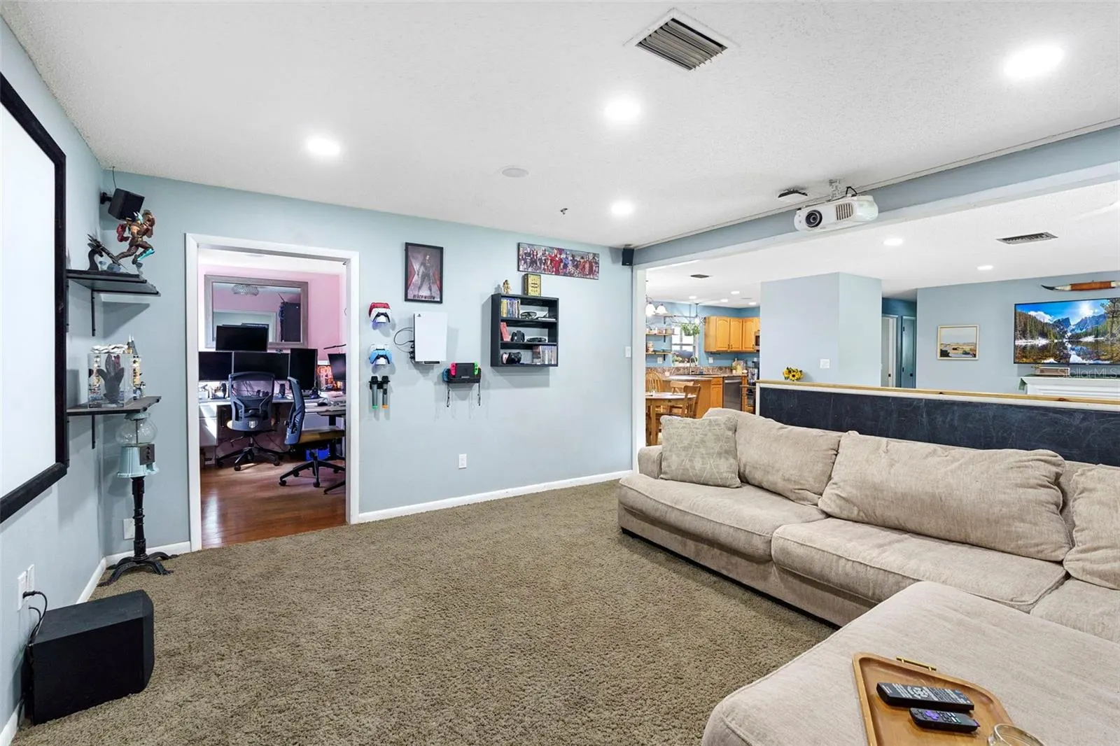 408 CENTURY AVE