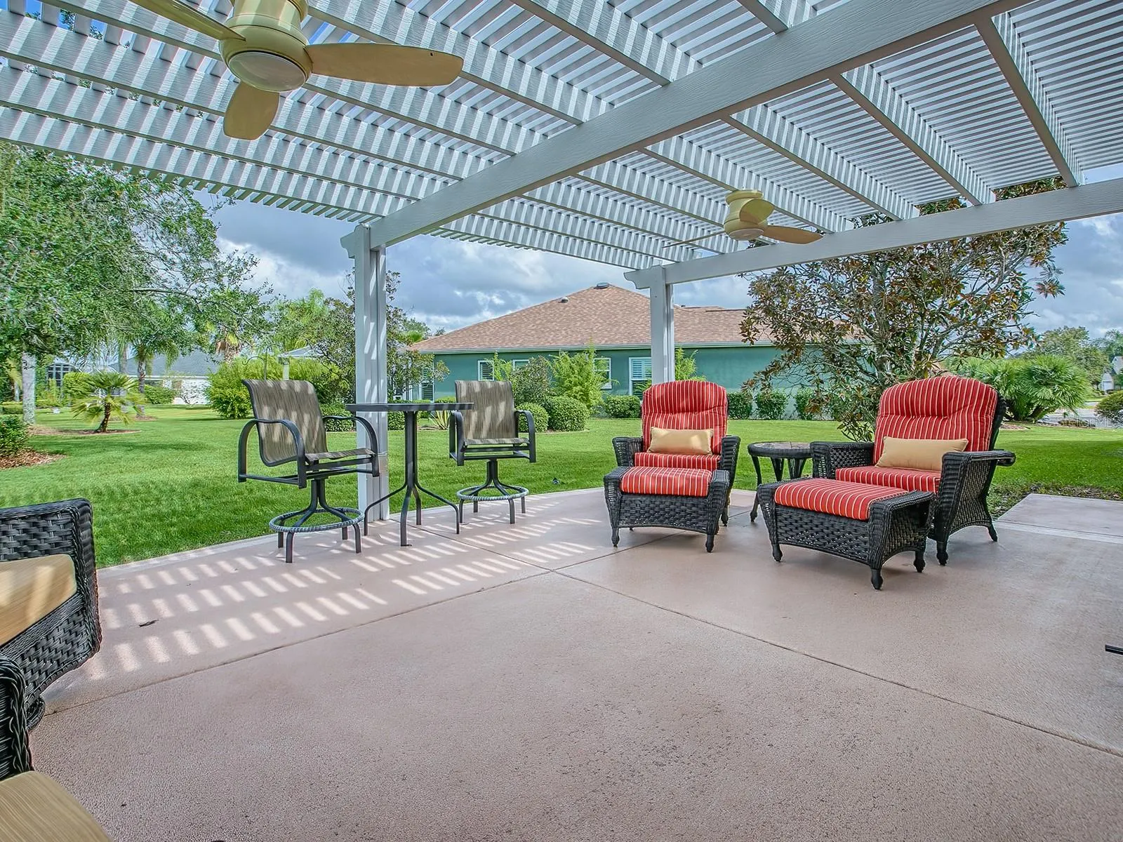 1240 GLOVERVILLE TER