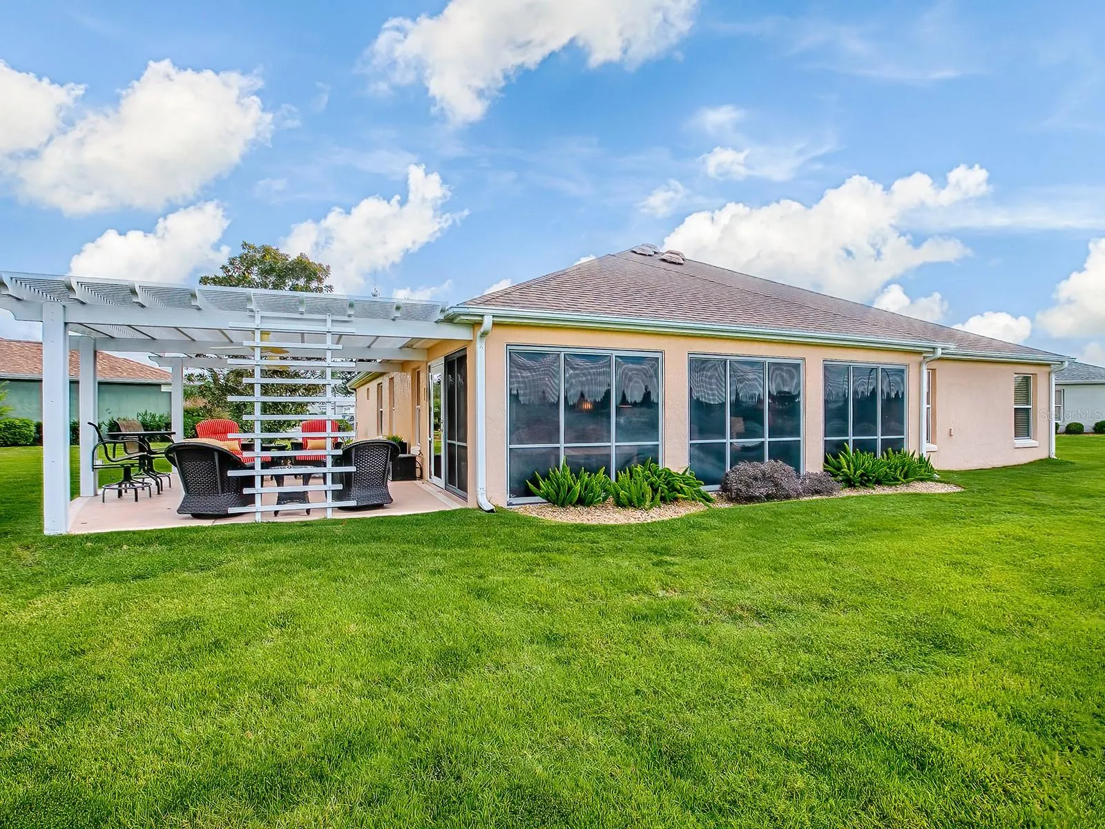 1240 GLOVERVILLE TER