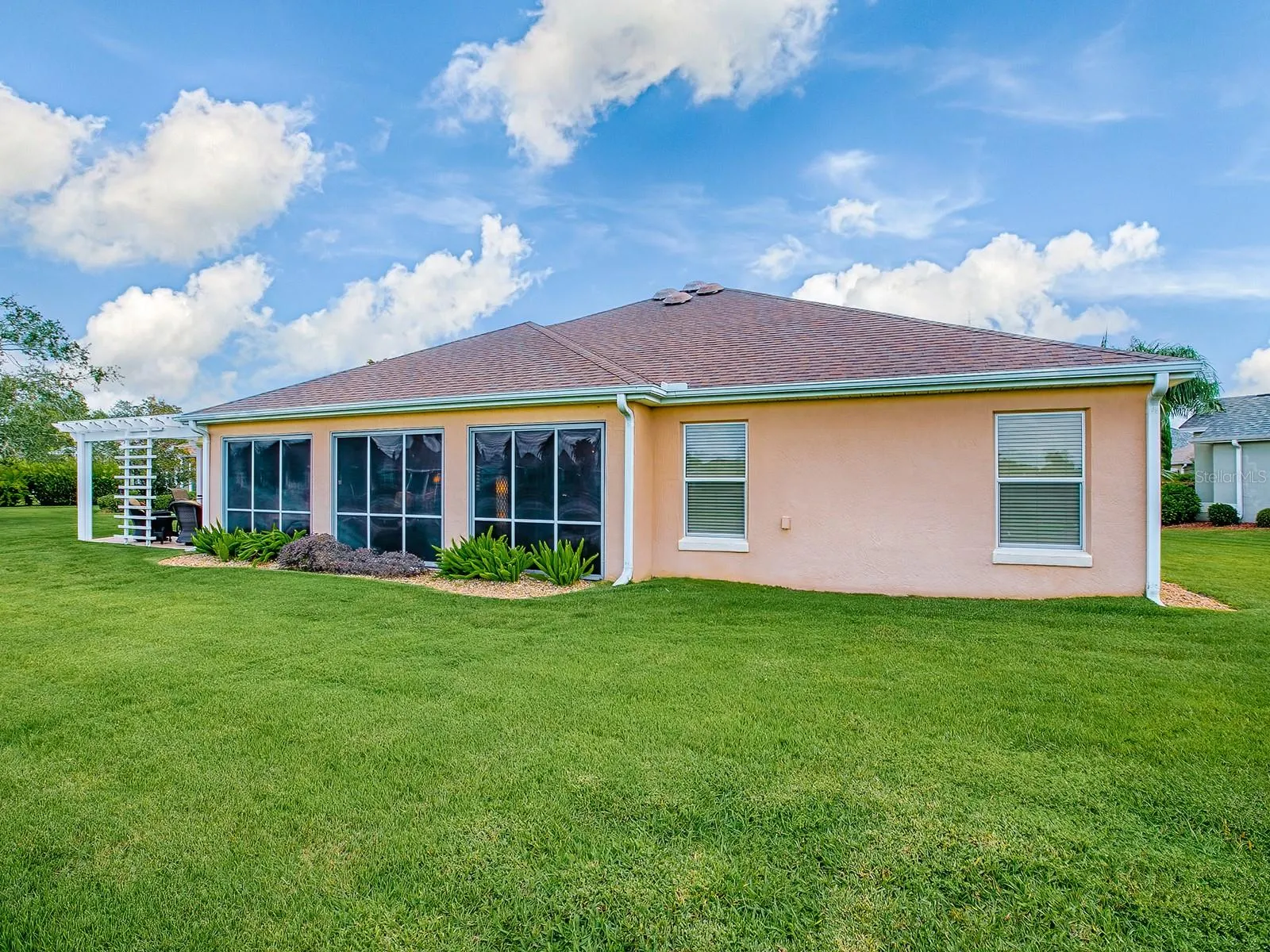 1240 GLOVERVILLE TER