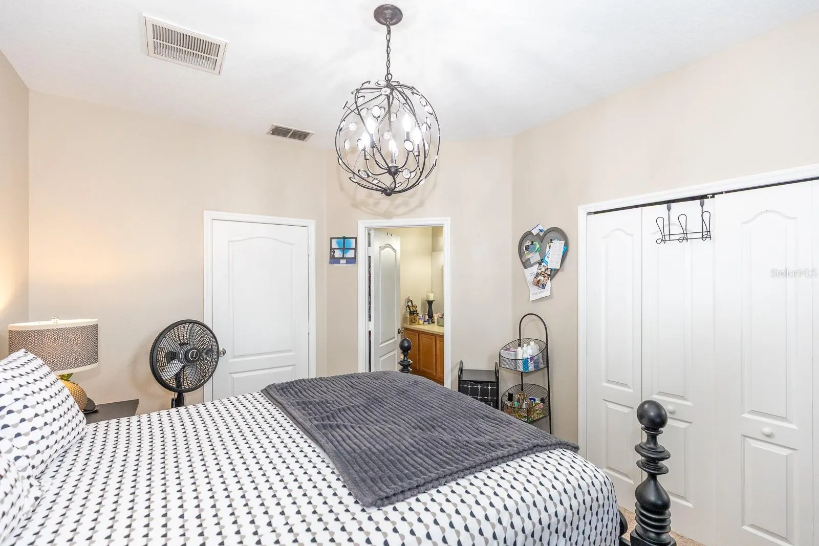 3664 WILSHIRE WAY RD #261, #261