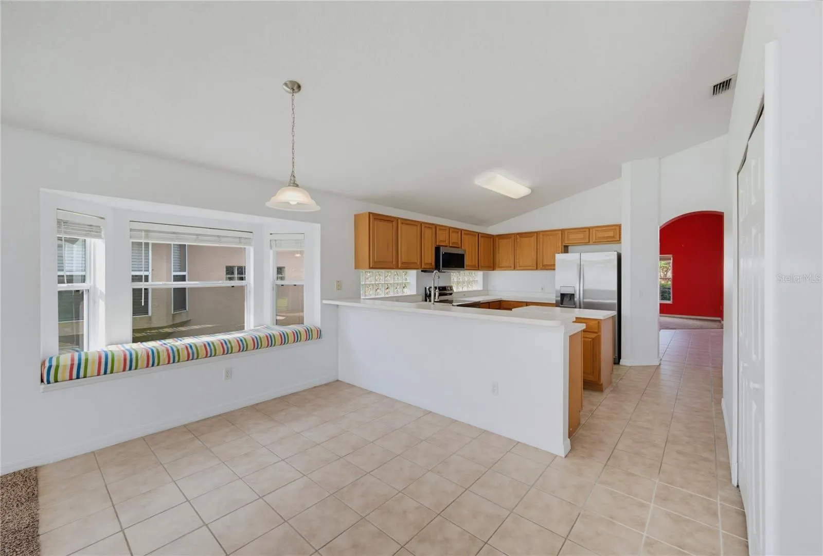 5251 LOS PALMA VISTA DR