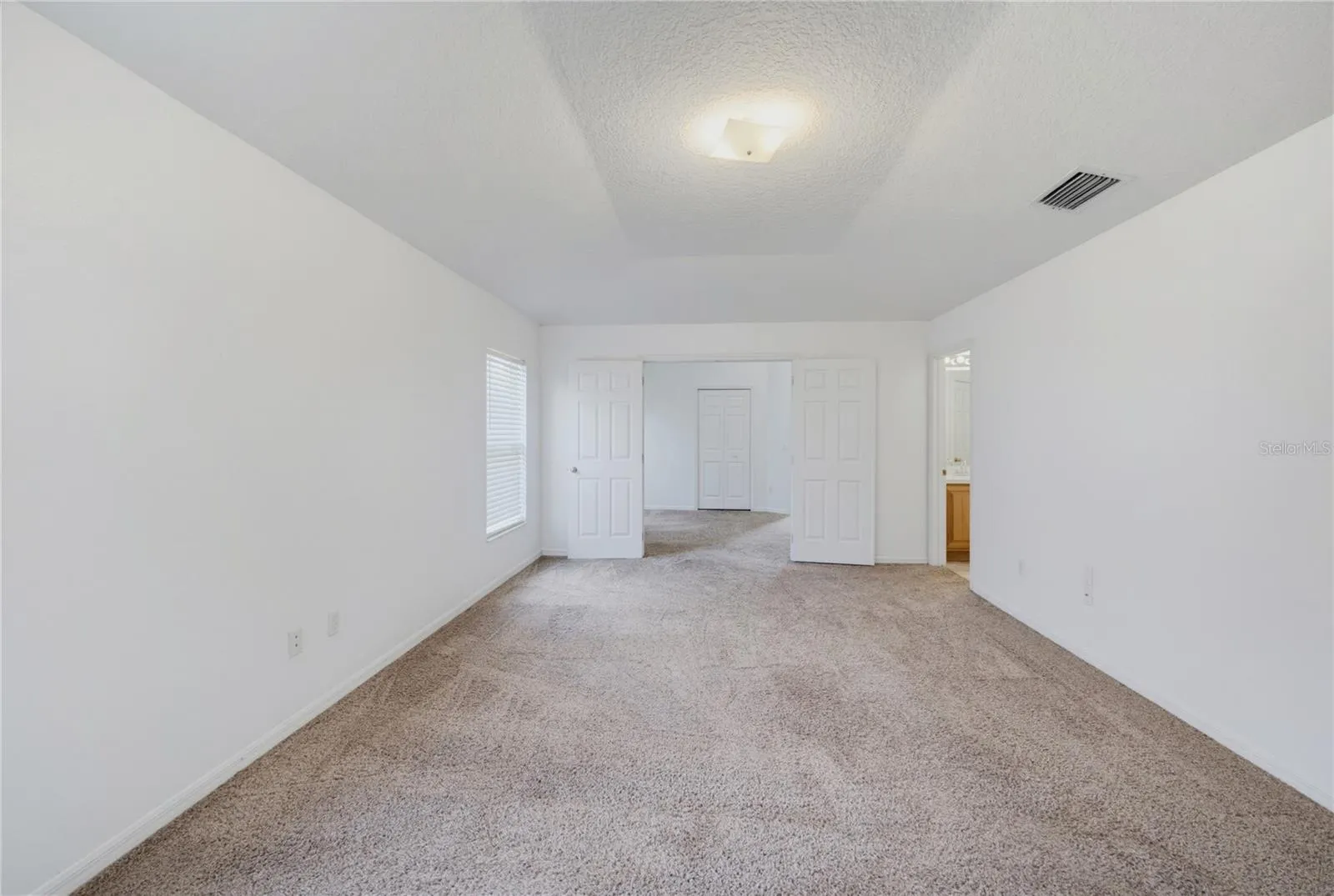 5251 LOS PALMA VISTA DR