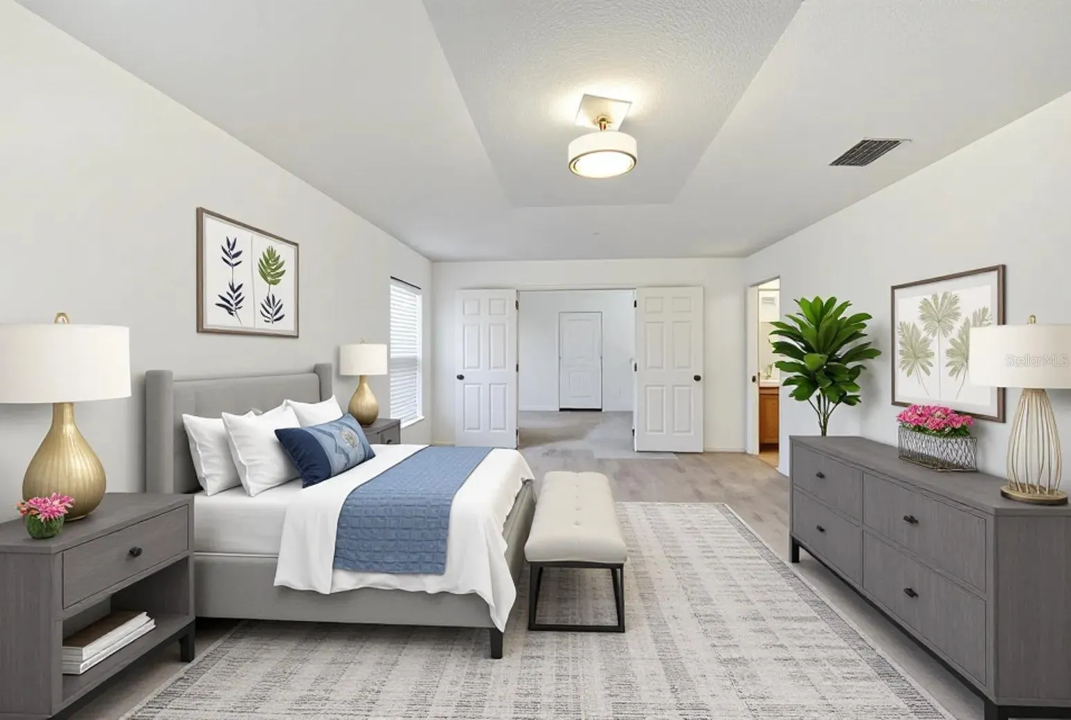 5251 LOS PALMA VISTA DR