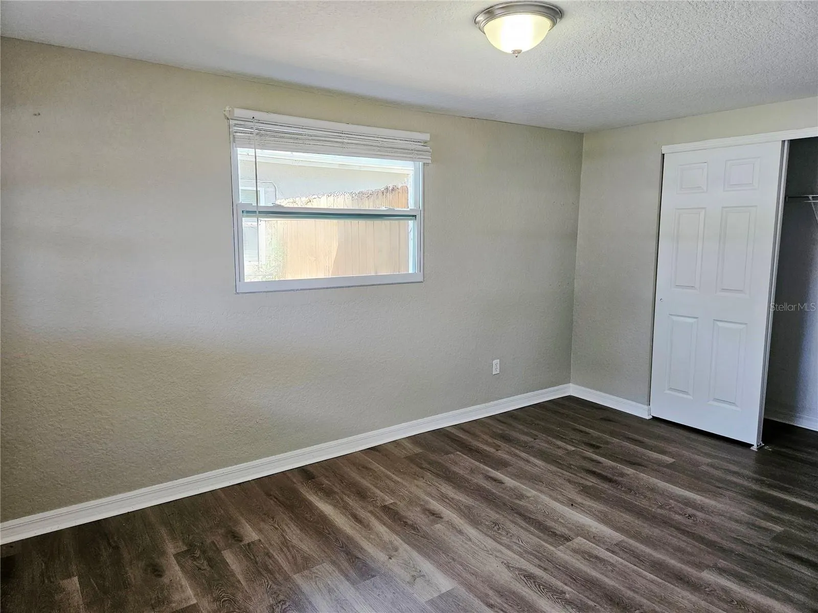 2160 ALEMANDA DR