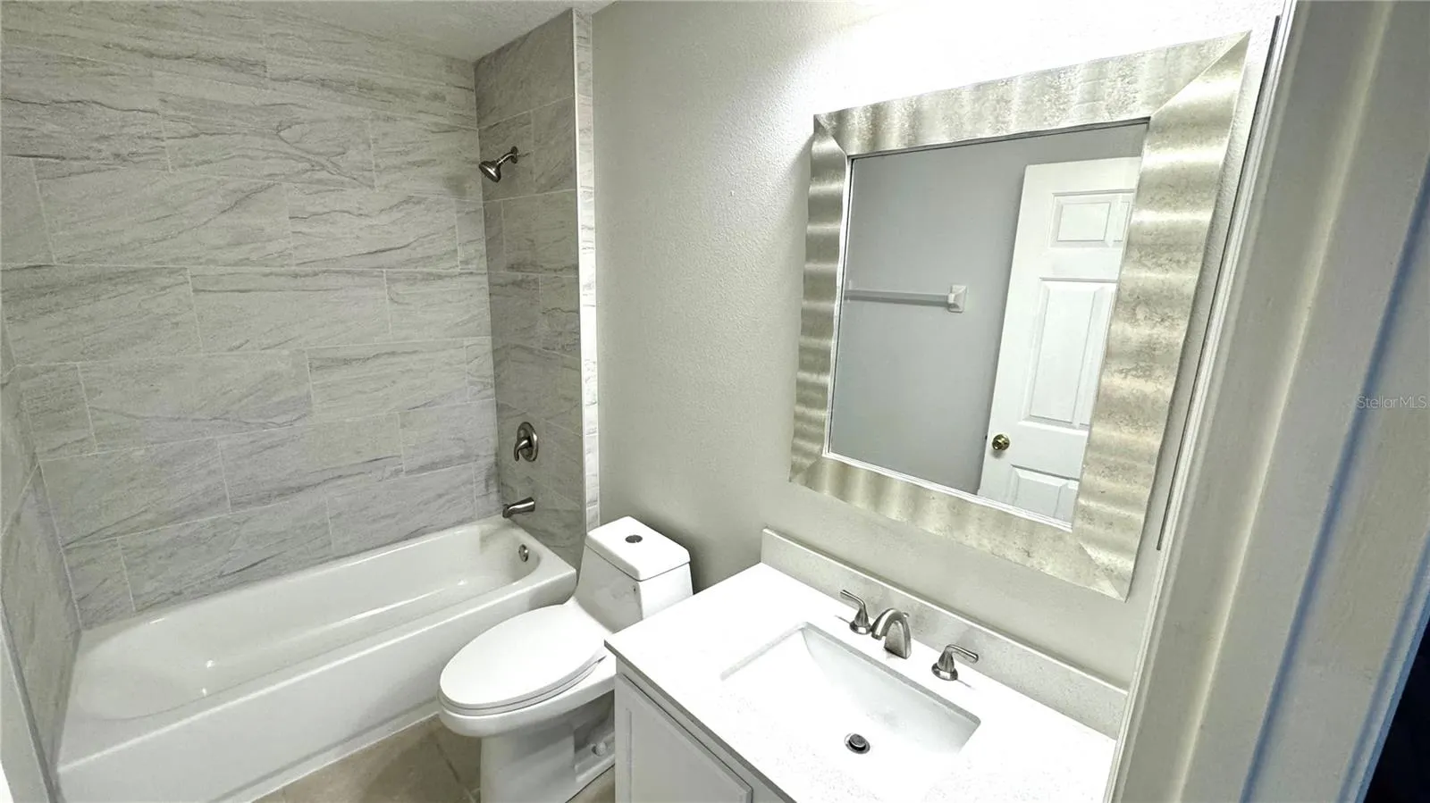 237 WALPOLE LOOP