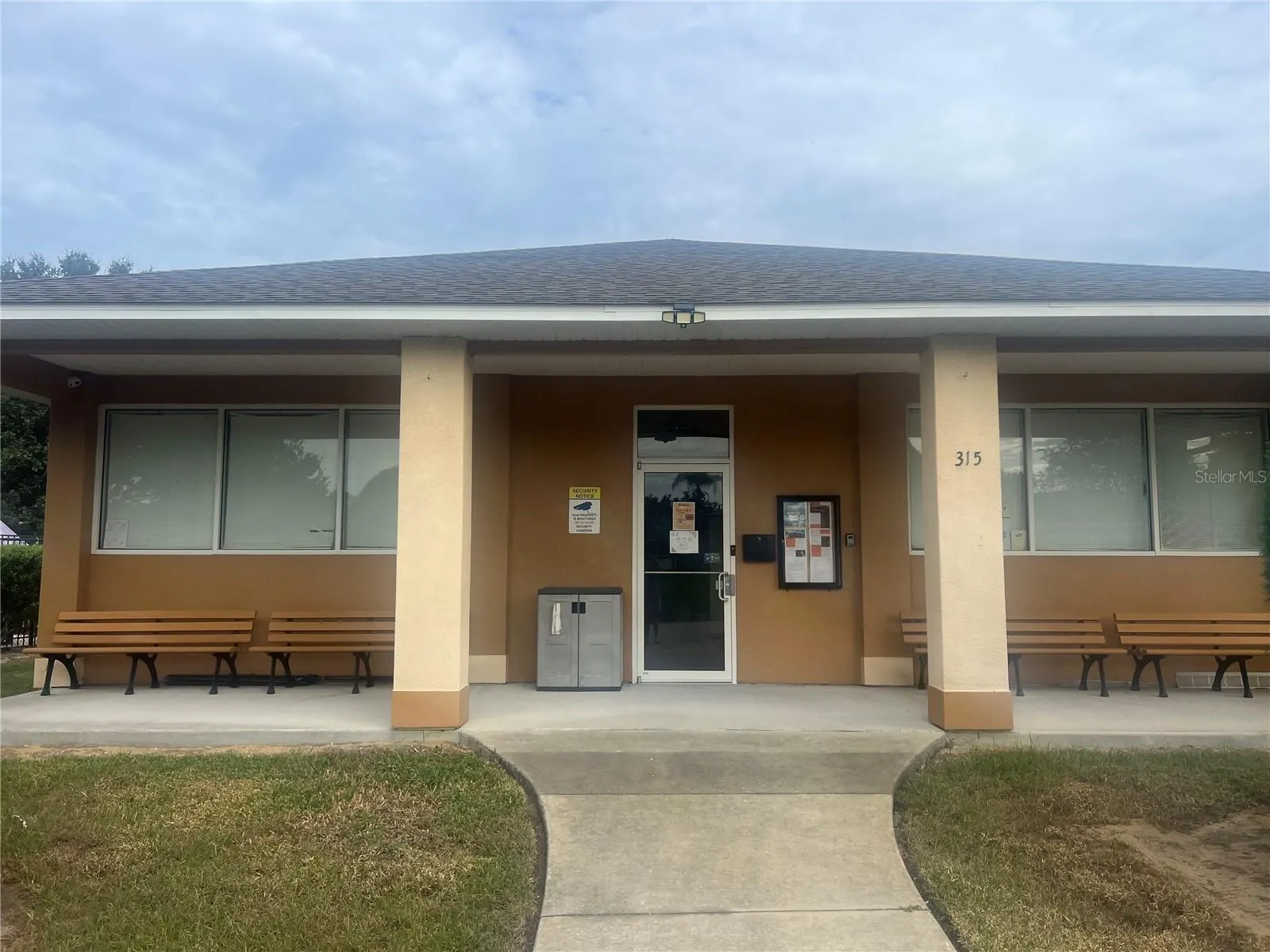 237 WALPOLE LOOP