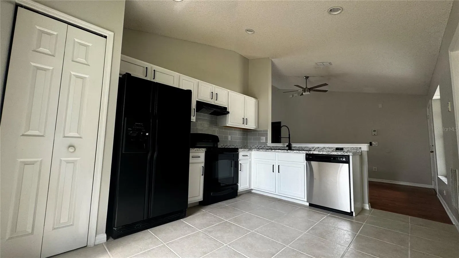 237 WALPOLE LOOP