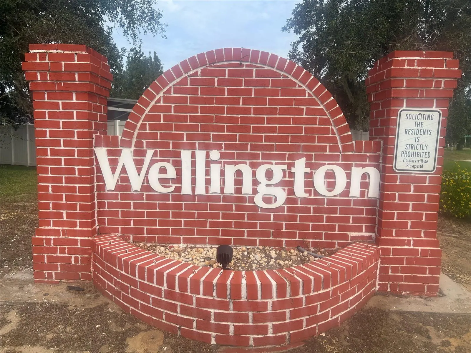 237 WALPOLE LOOP