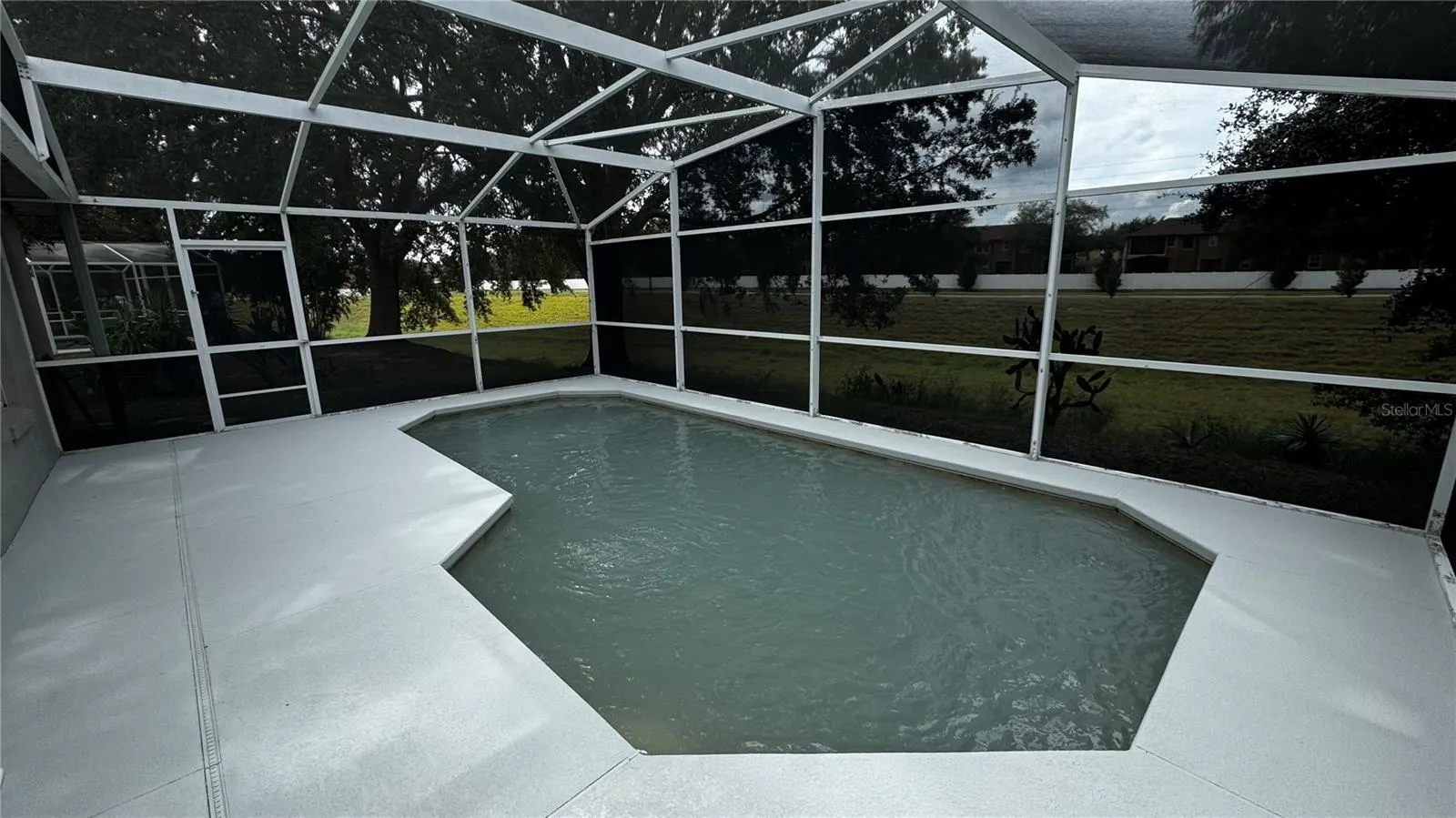 237 WALPOLE LOOP