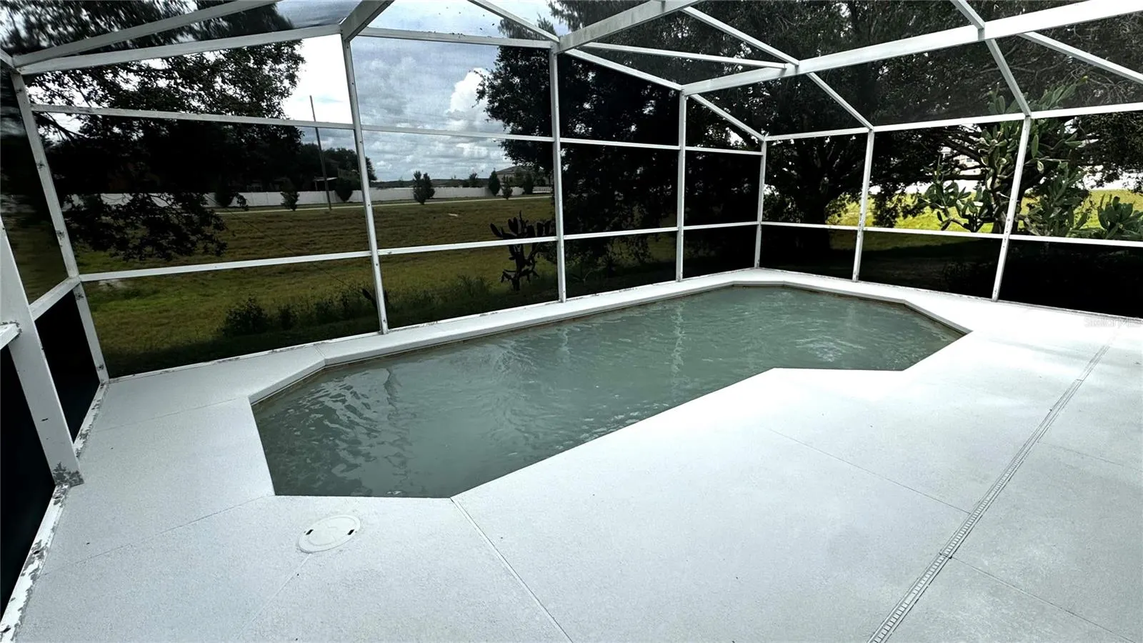 237 WALPOLE LOOP