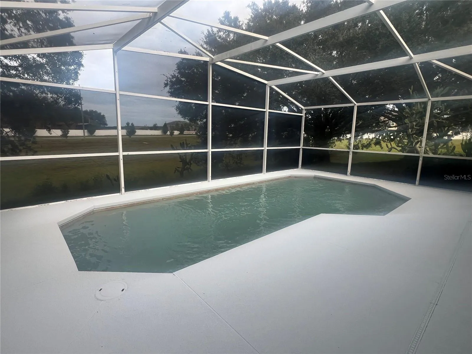 237 WALPOLE LOOP