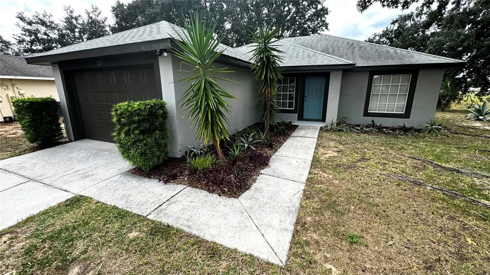 237 WALPOLE LOOP