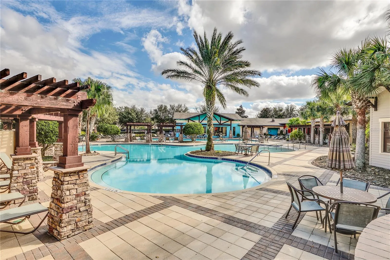 27239 WHITE PLAINS WAY
