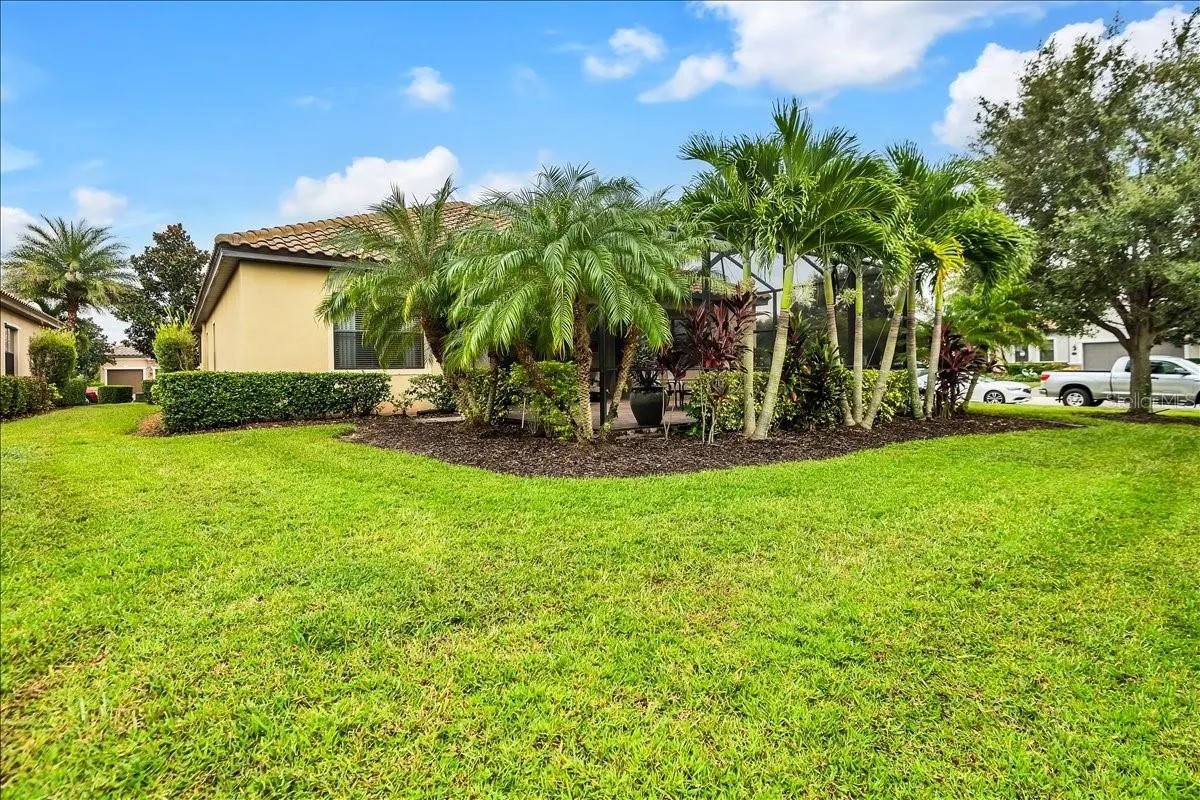 13003 BELKNAP PL