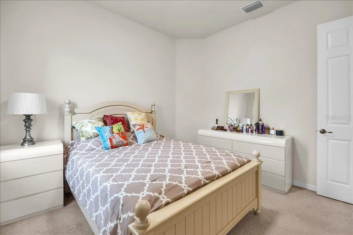 13003 BELKNAP PL