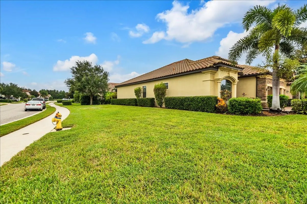 13003 BELKNAP PL