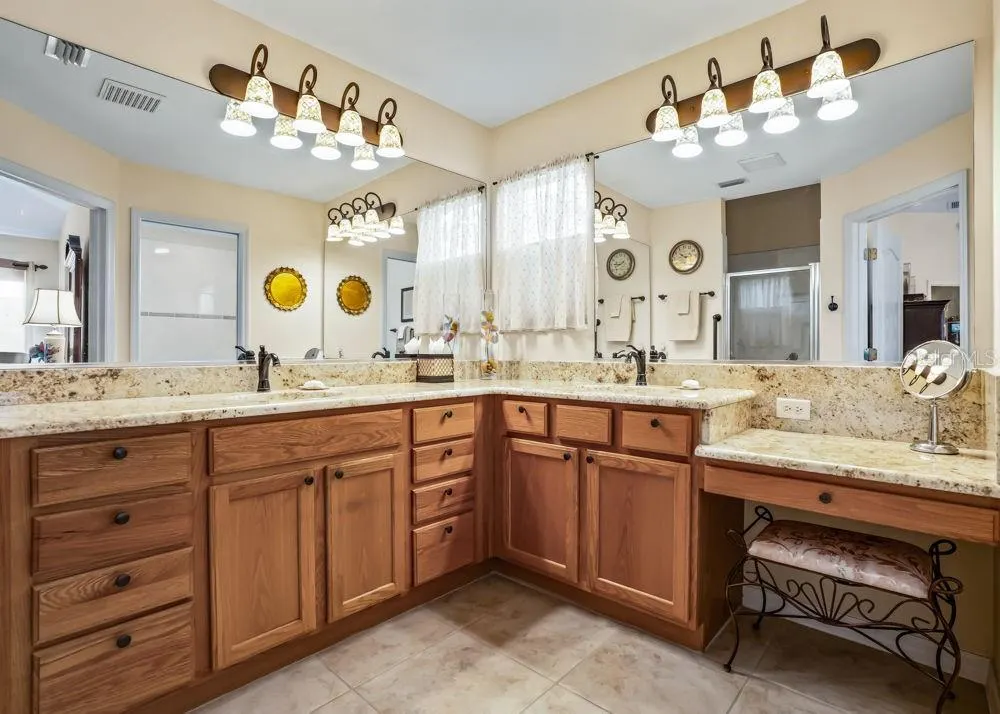 17972 SE 88TH CASCADE CT