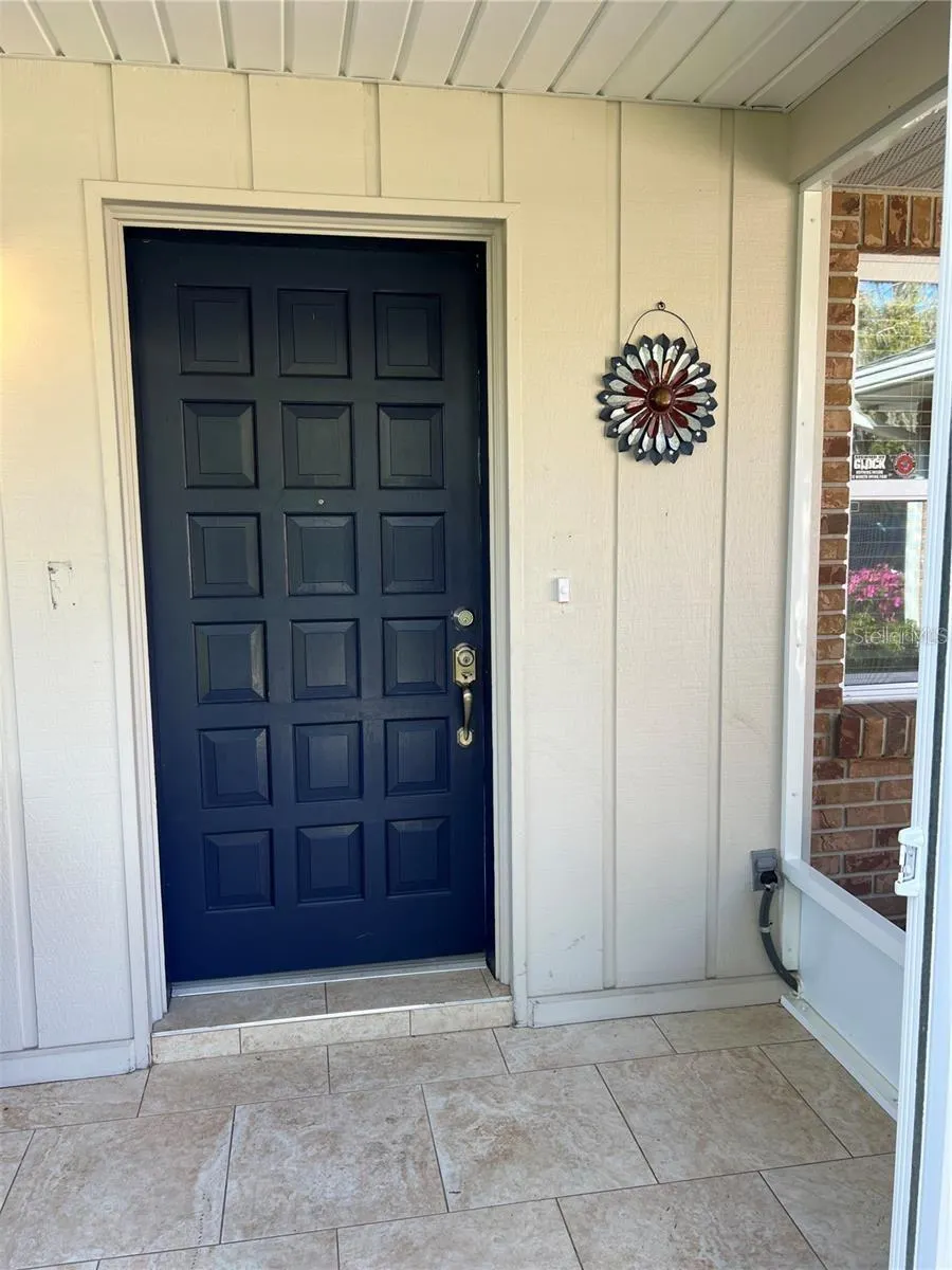 403 VIRGINIA ST