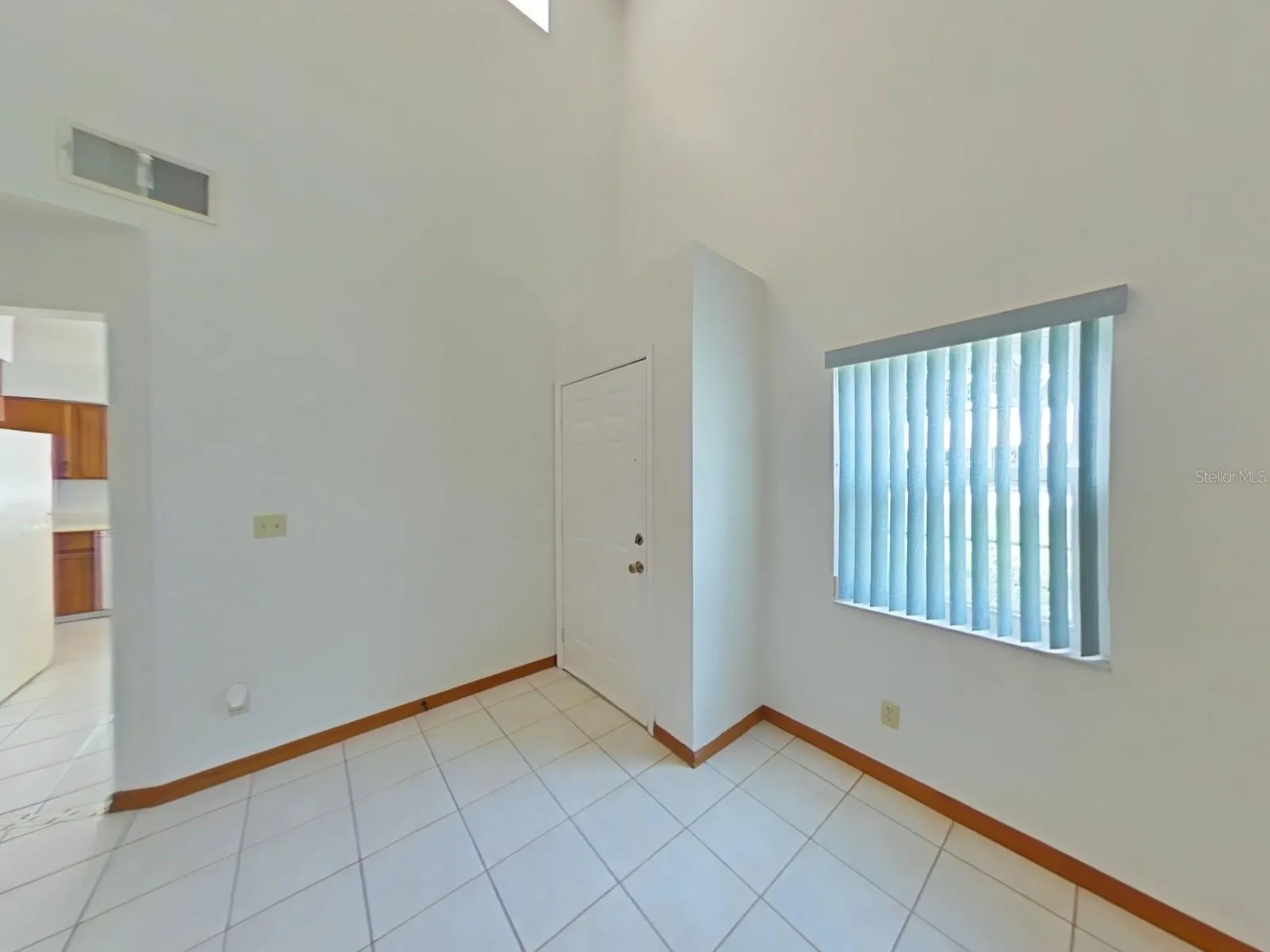 1423 DISSTON AVE