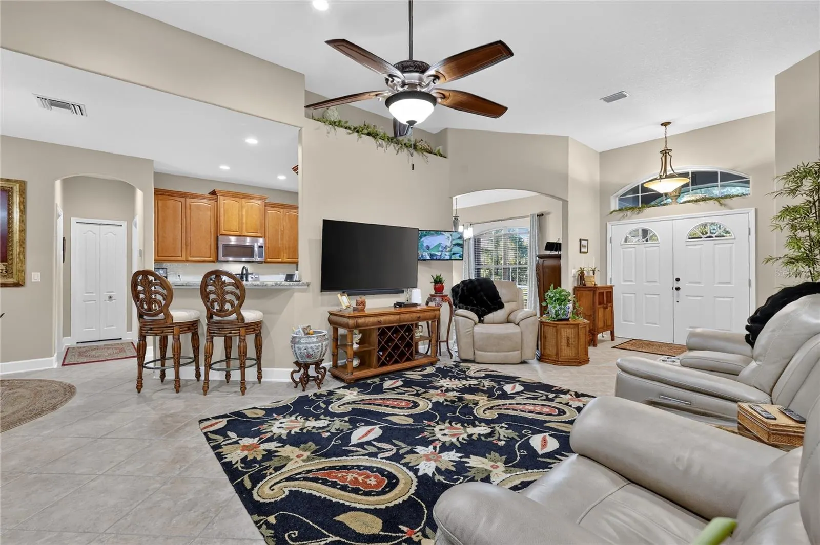 42626 ROYAL TRAILS RD